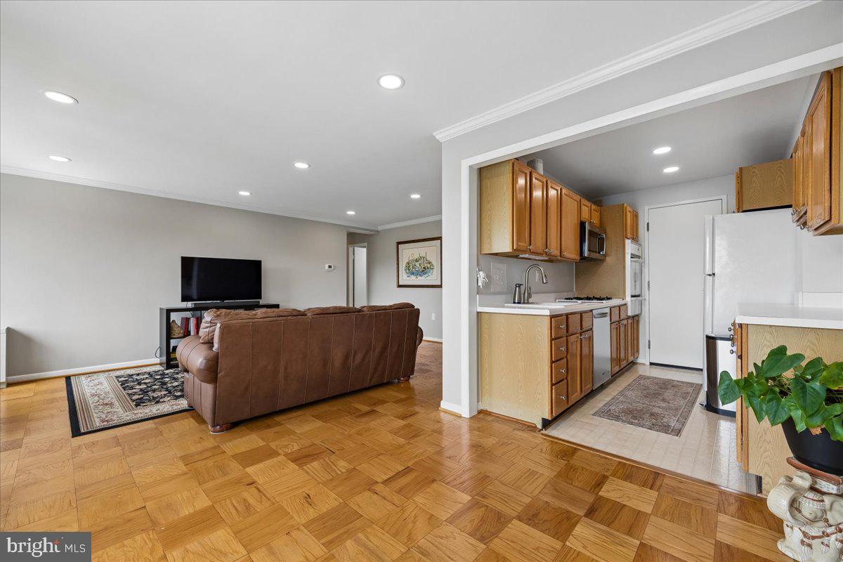 GROSVENOR PARK - Residential