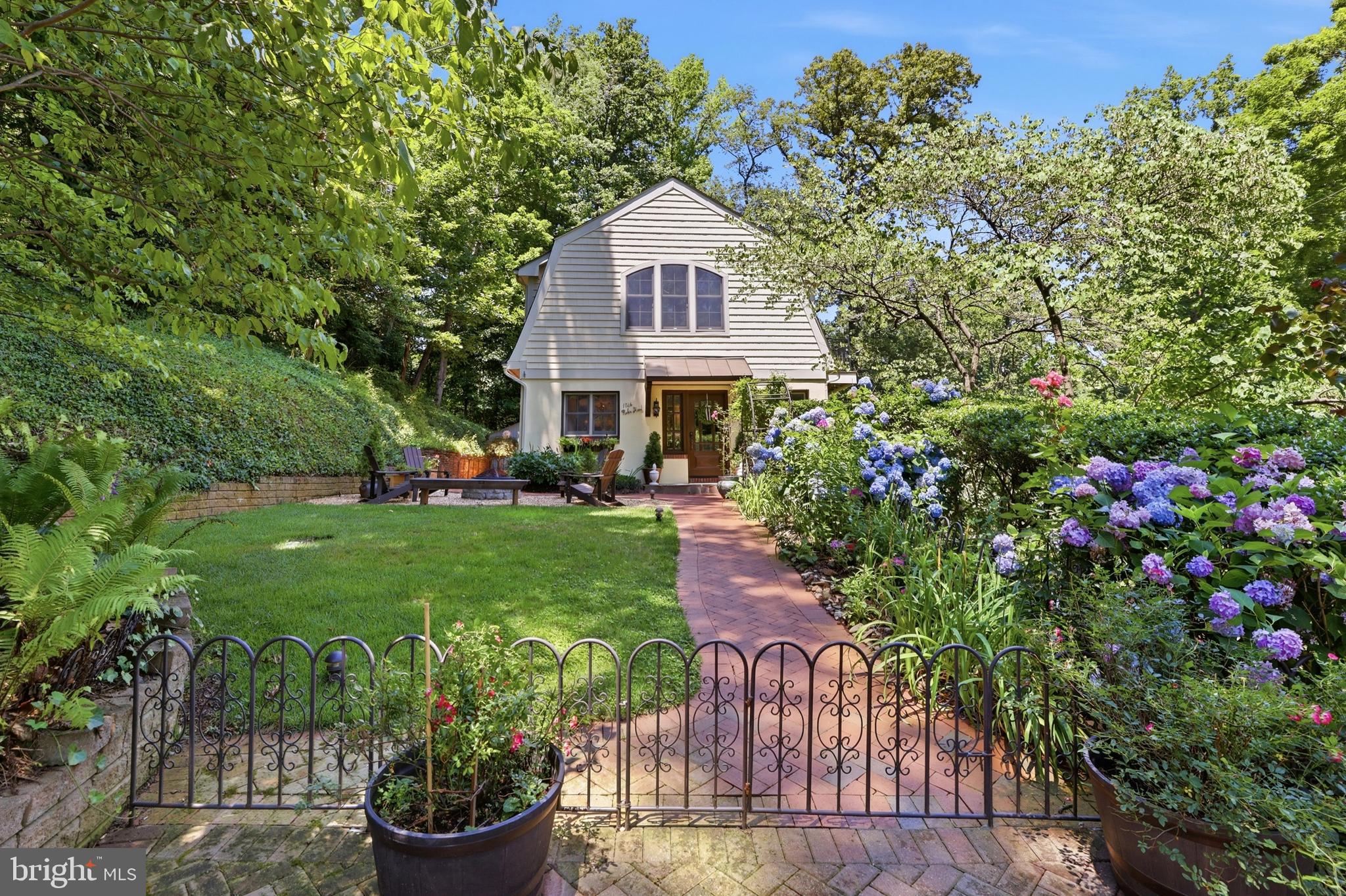 EPPING FOREST - Residential