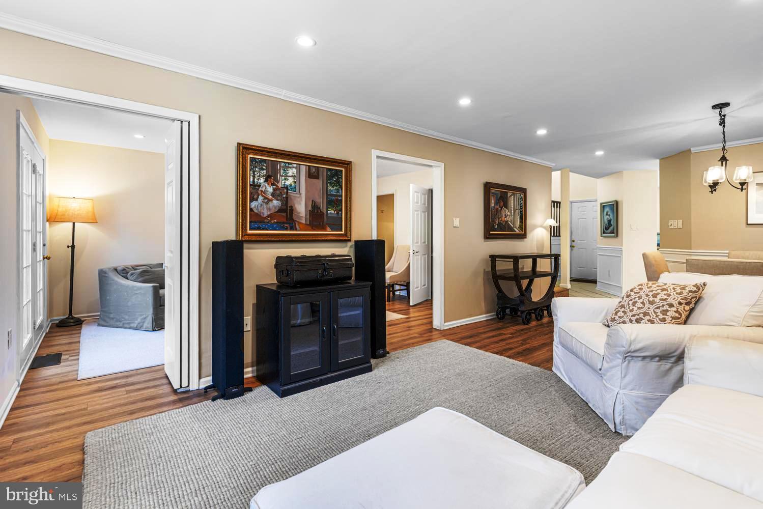 DUBLIN MDWS - Residential