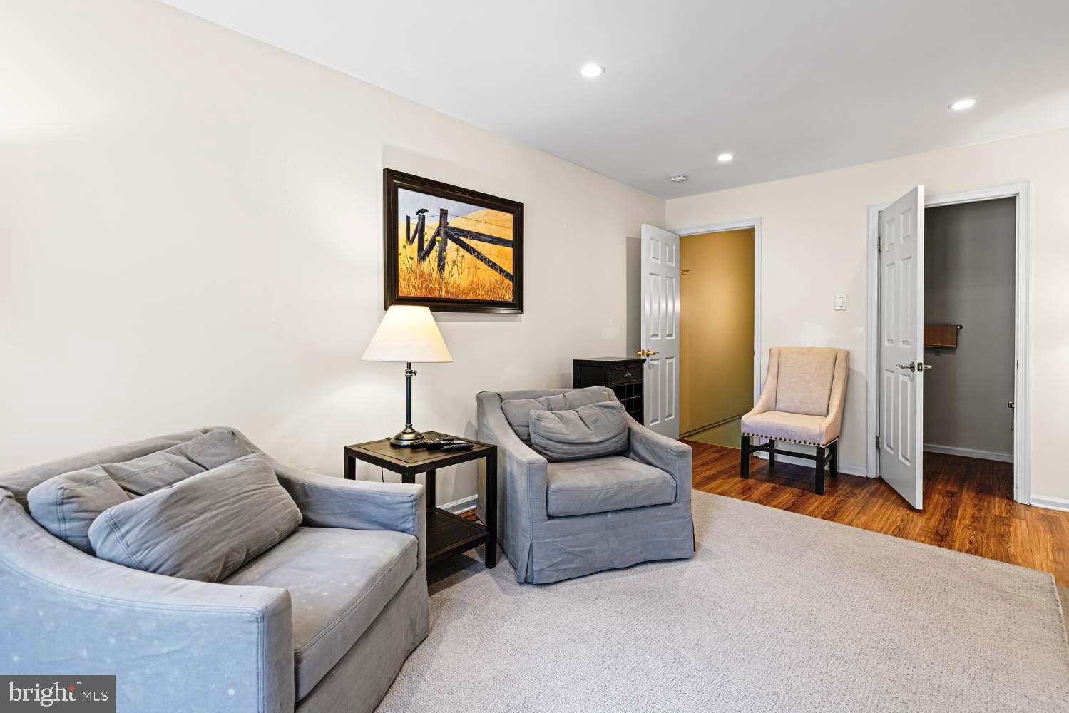 DUBLIN MDWS - Residential