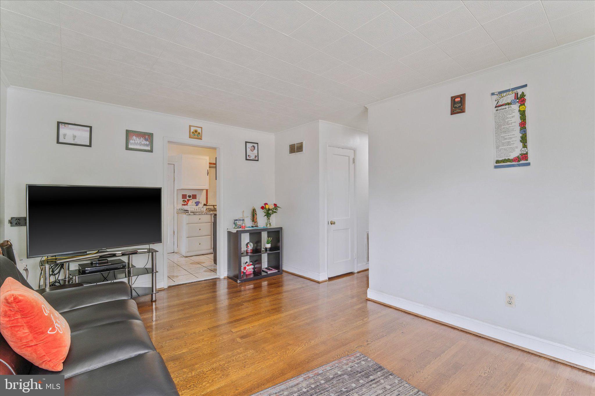 LANGLEY PARK - Residential