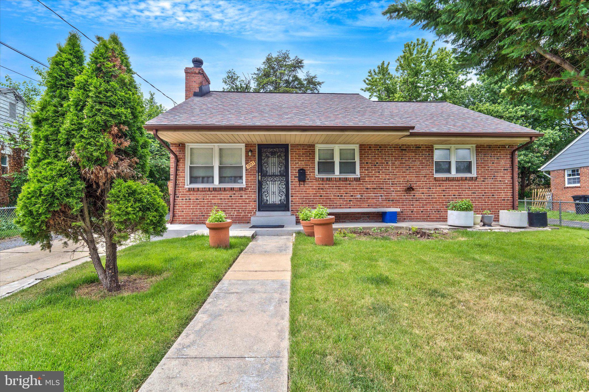 LANGLEY PARK - Residential
