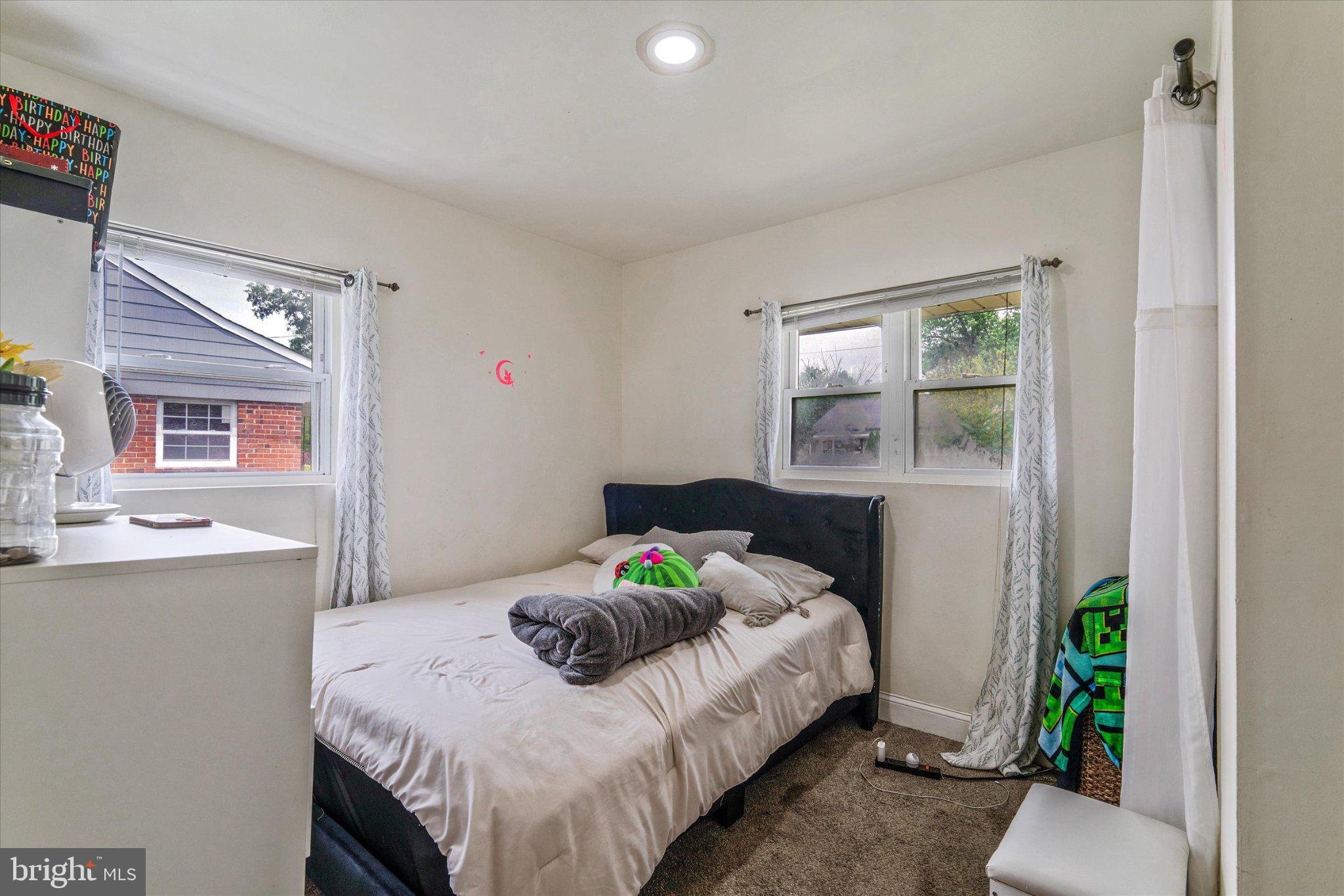 LANGLEY PARK - Residential