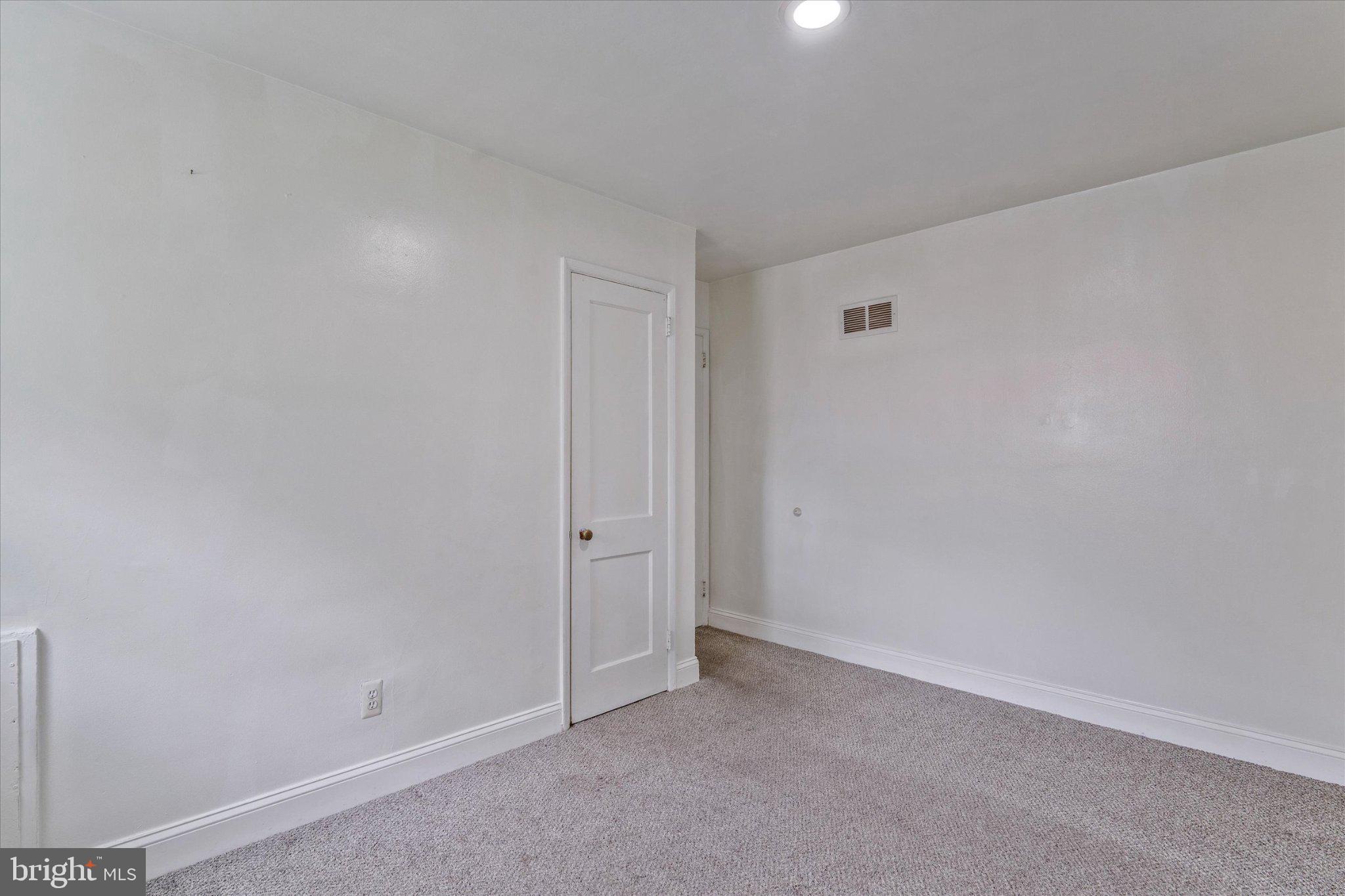 LANGLEY PARK - Residential