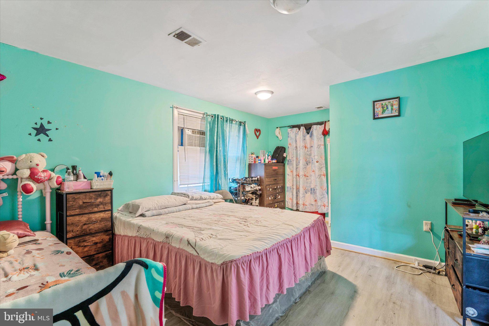 LANGLEY PARK - Residential