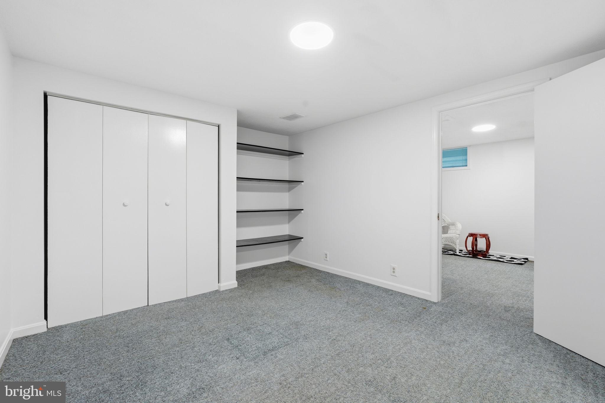 COLCHESTER HUNT - Residential