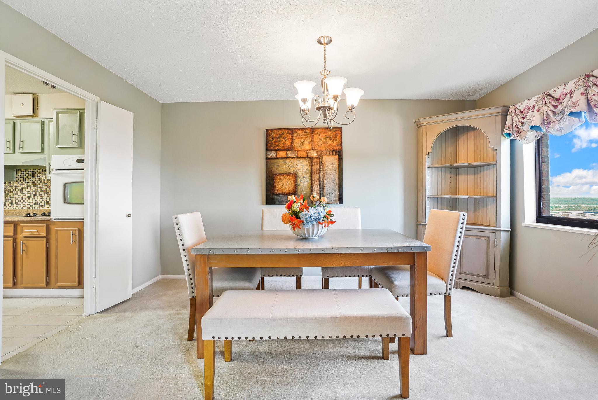 MONTEBELLO - Residential