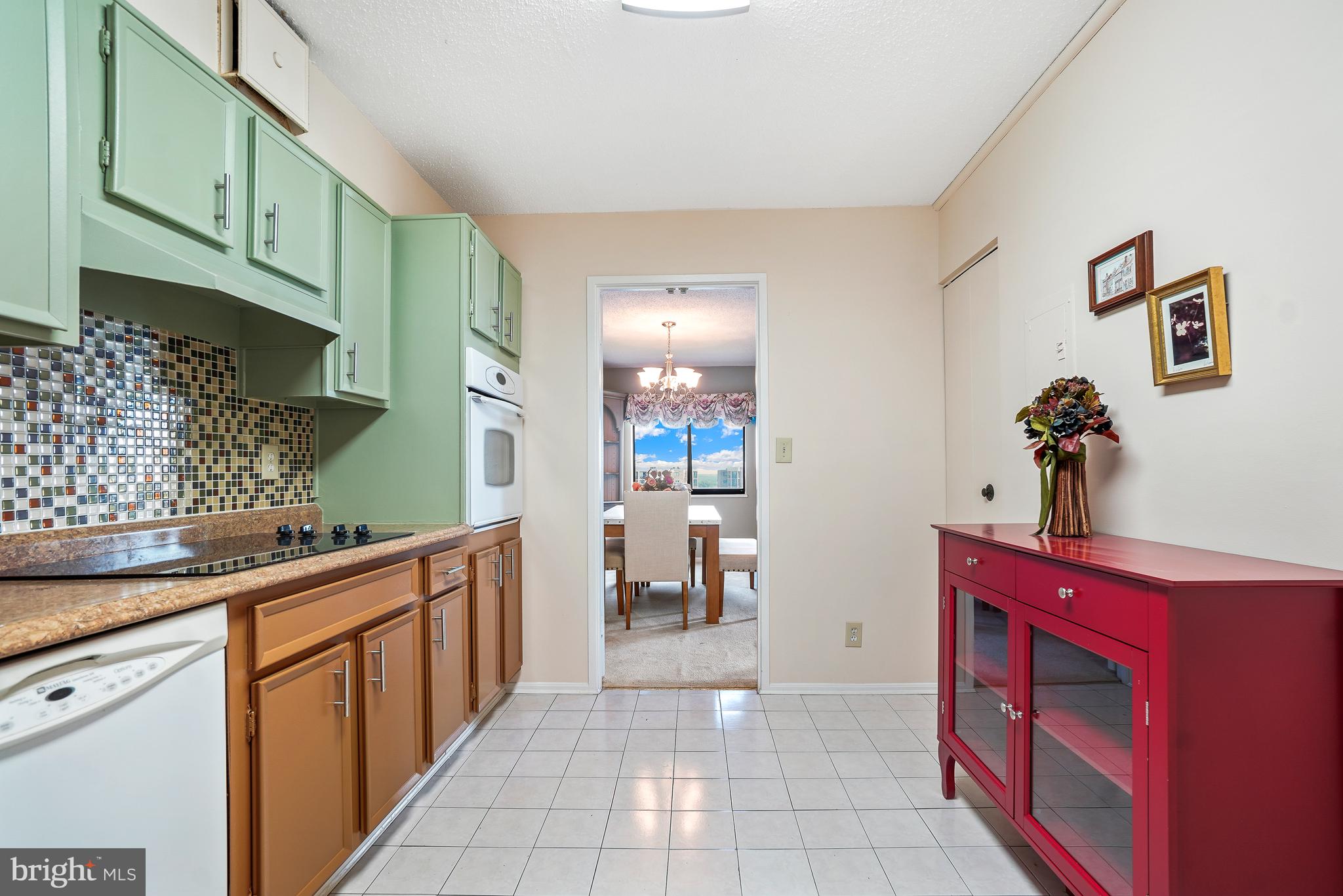 MONTEBELLO - Residential