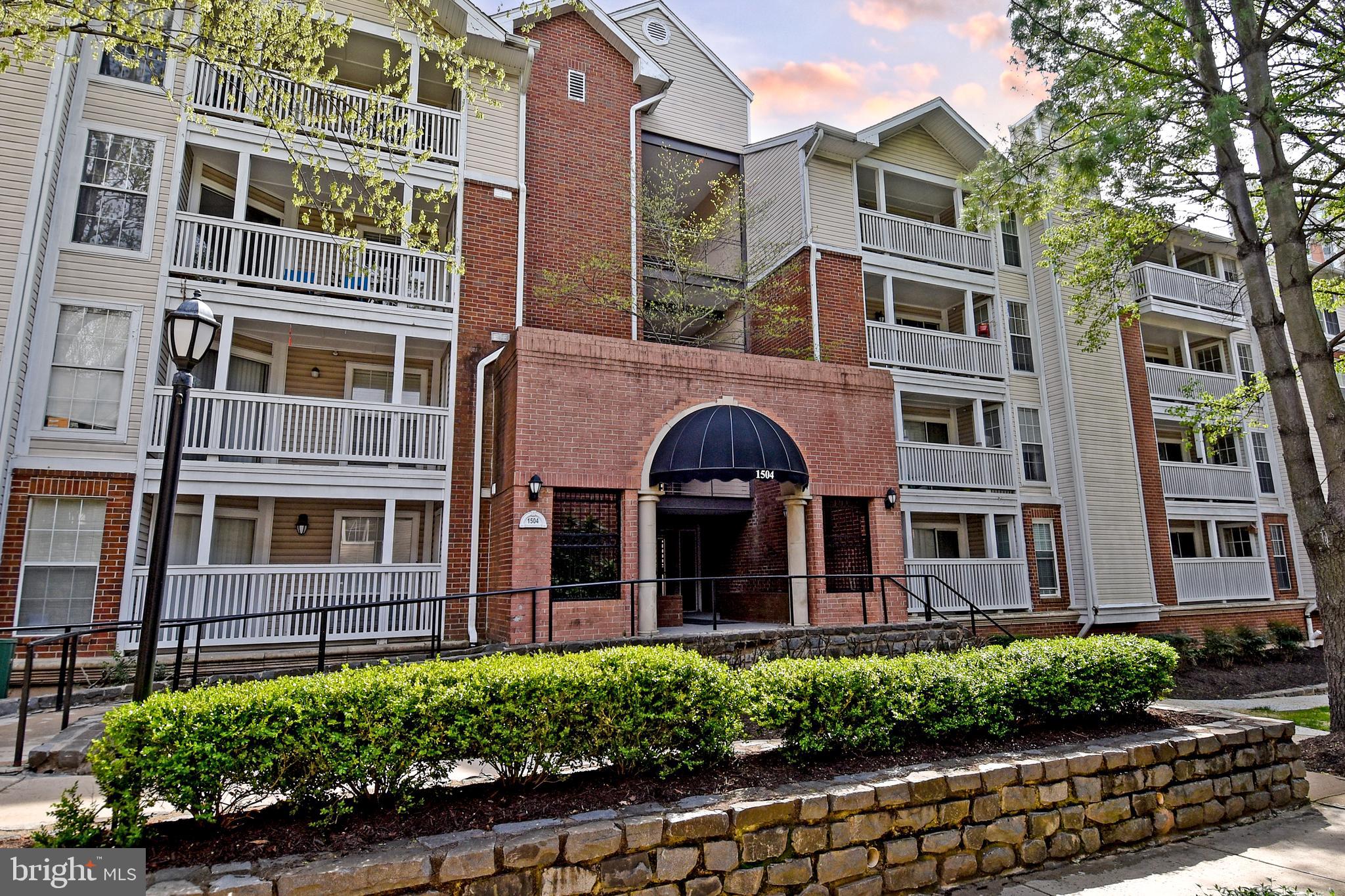 FOUNTAINS AT MCLEAN - Residential Lease