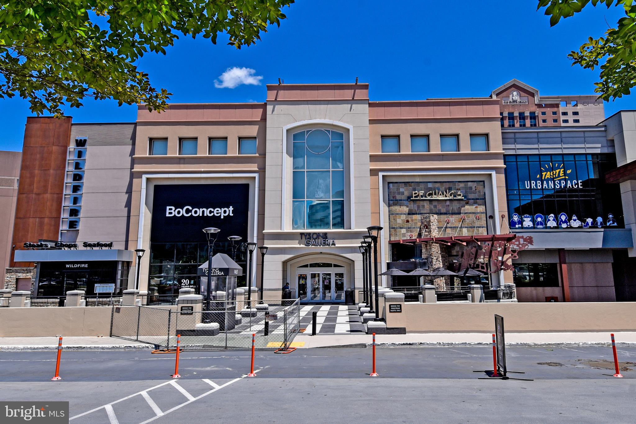 FOUNTAINS AT MCLEAN - Residential Lease