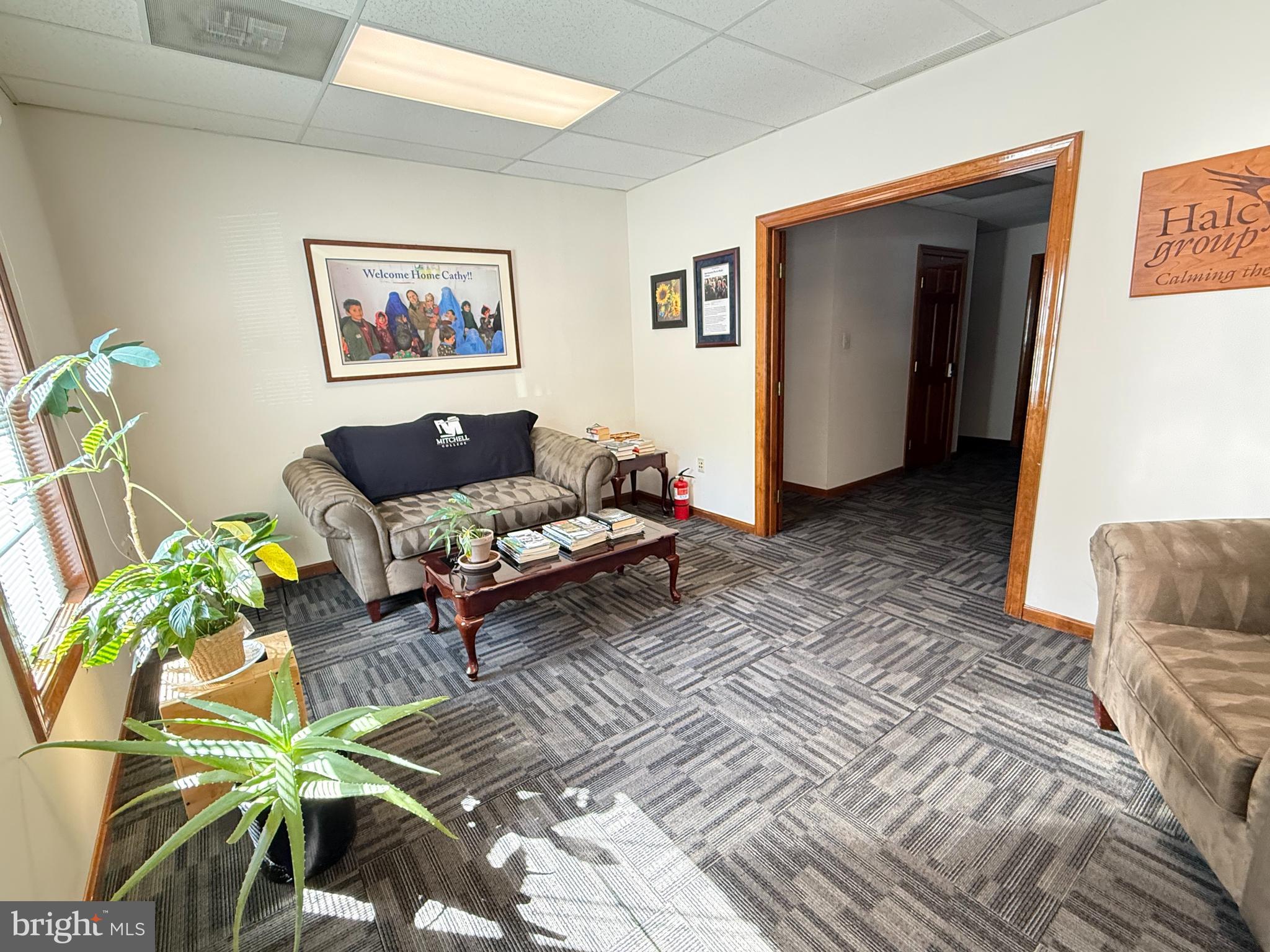 INDEPENDENT EXECUTIVE CENTER - Commercial Sale