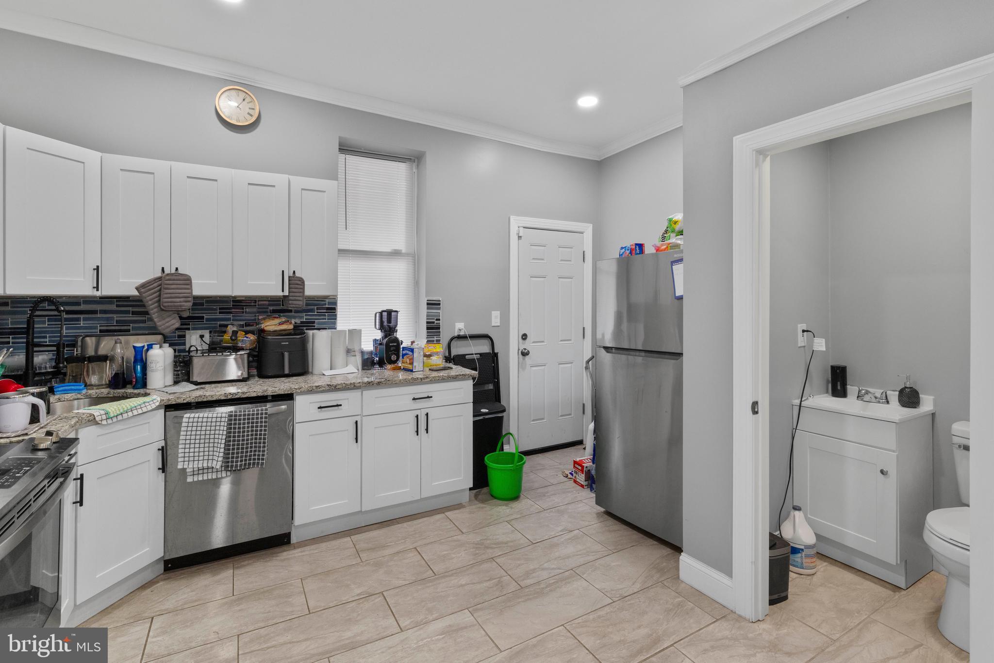 STRAWBERRY MANSION - Residential