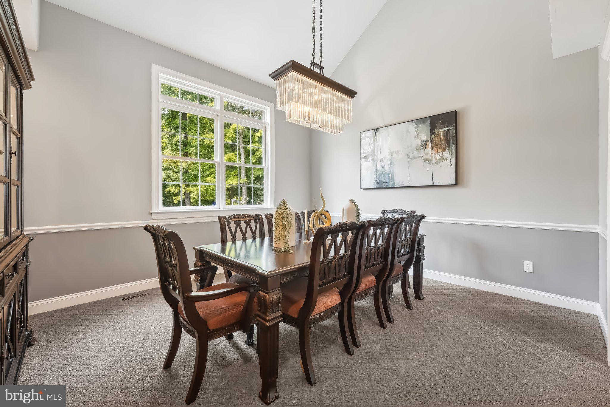 HOLLAND RIDGE - Residential