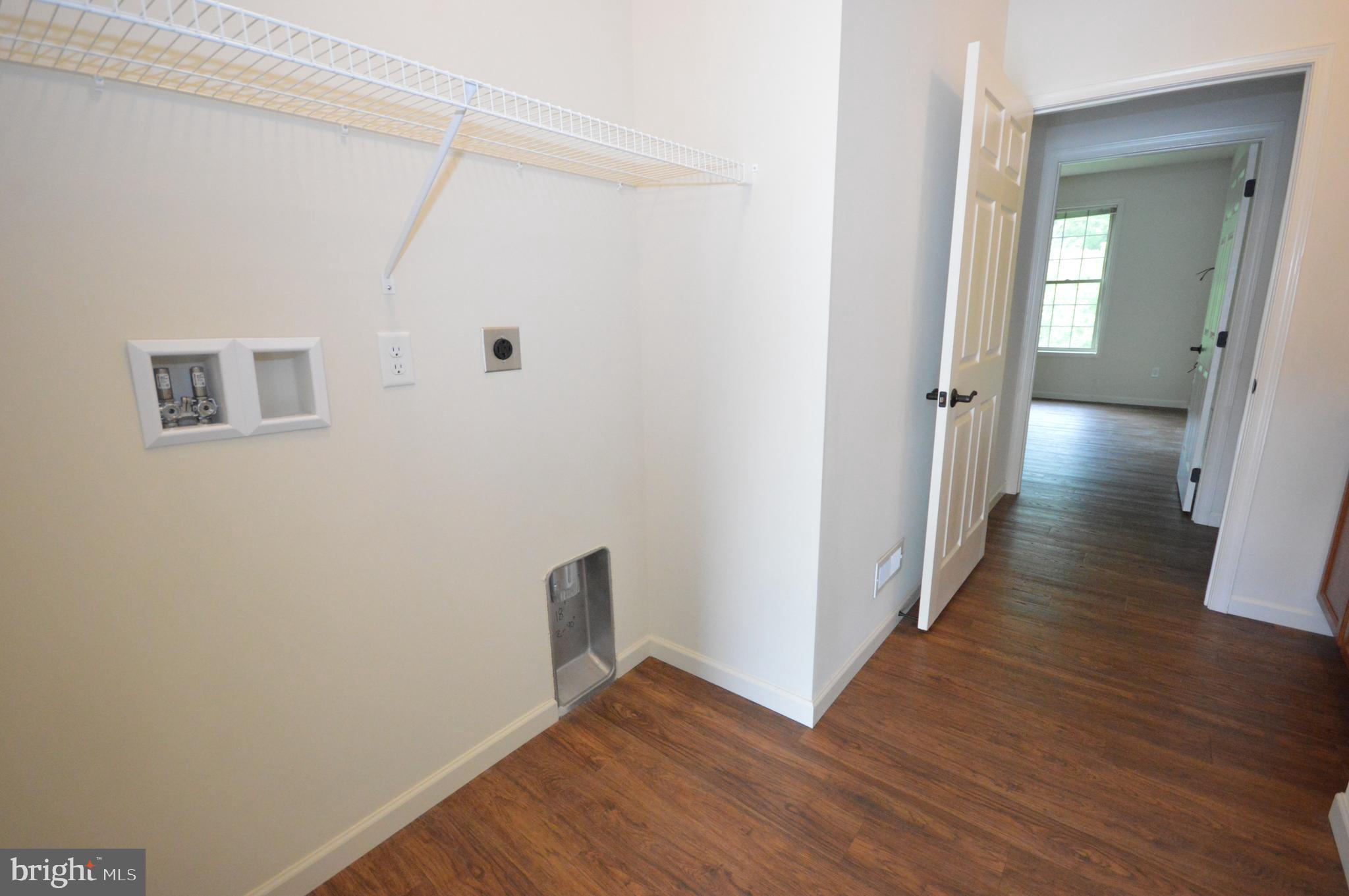 HONEYCROFT VILLAGE - Residential