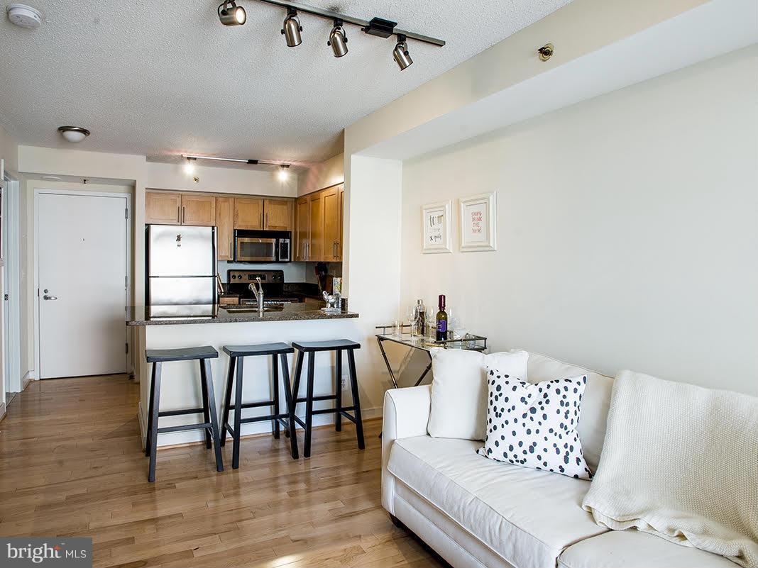 CHASE AT BETHESDA CODM - Residential