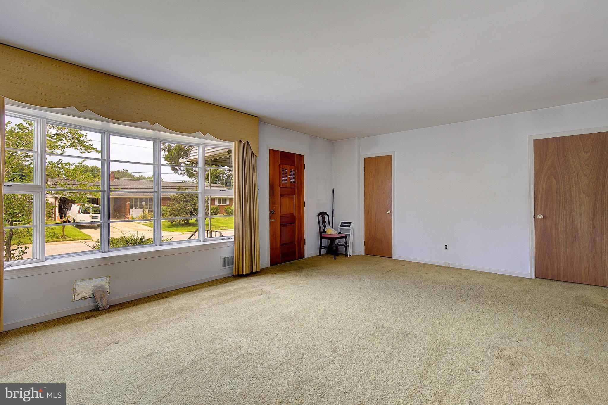DORCHESTER ESTATES - Residential