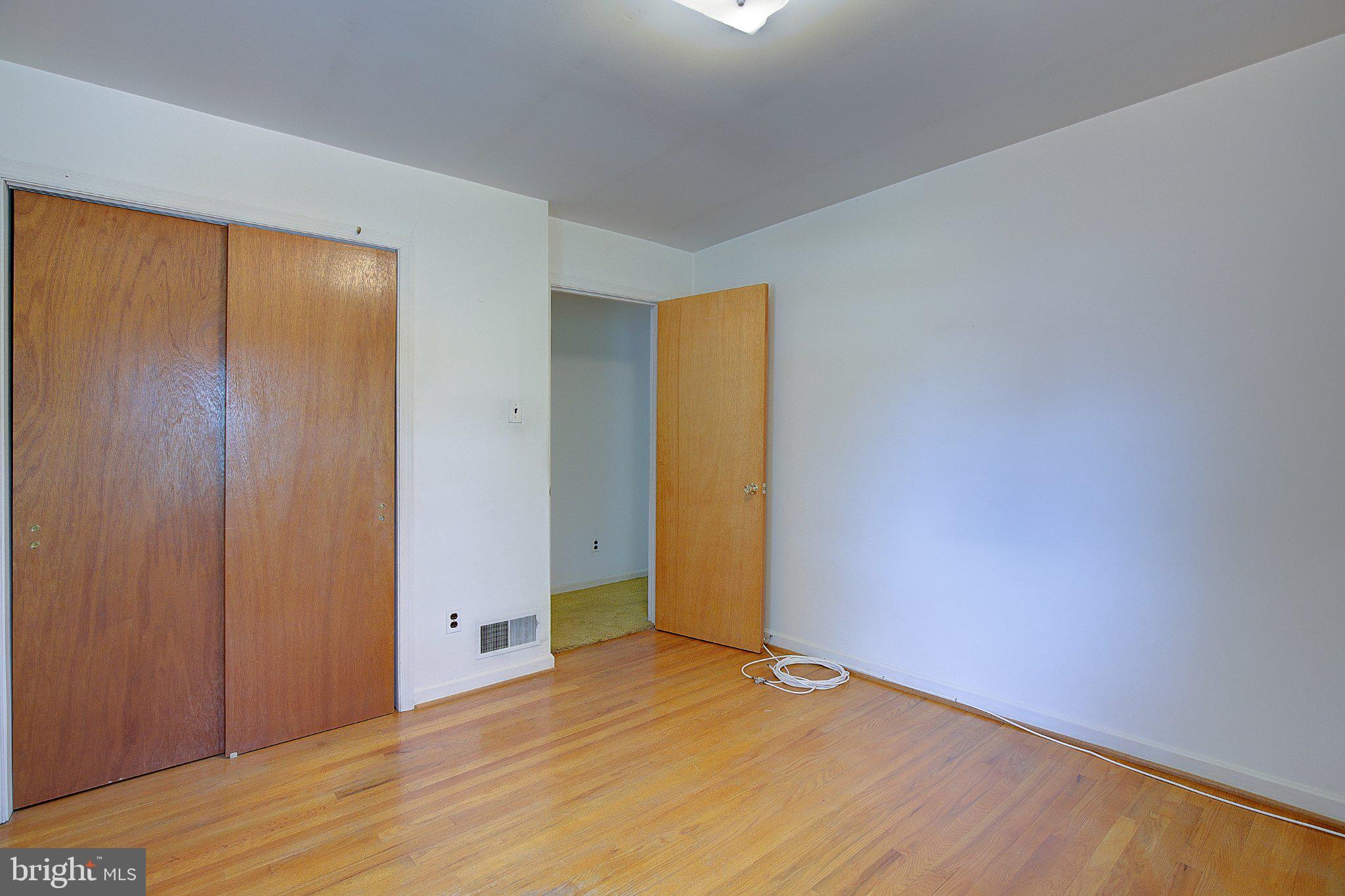 DORCHESTER ESTATES - Residential