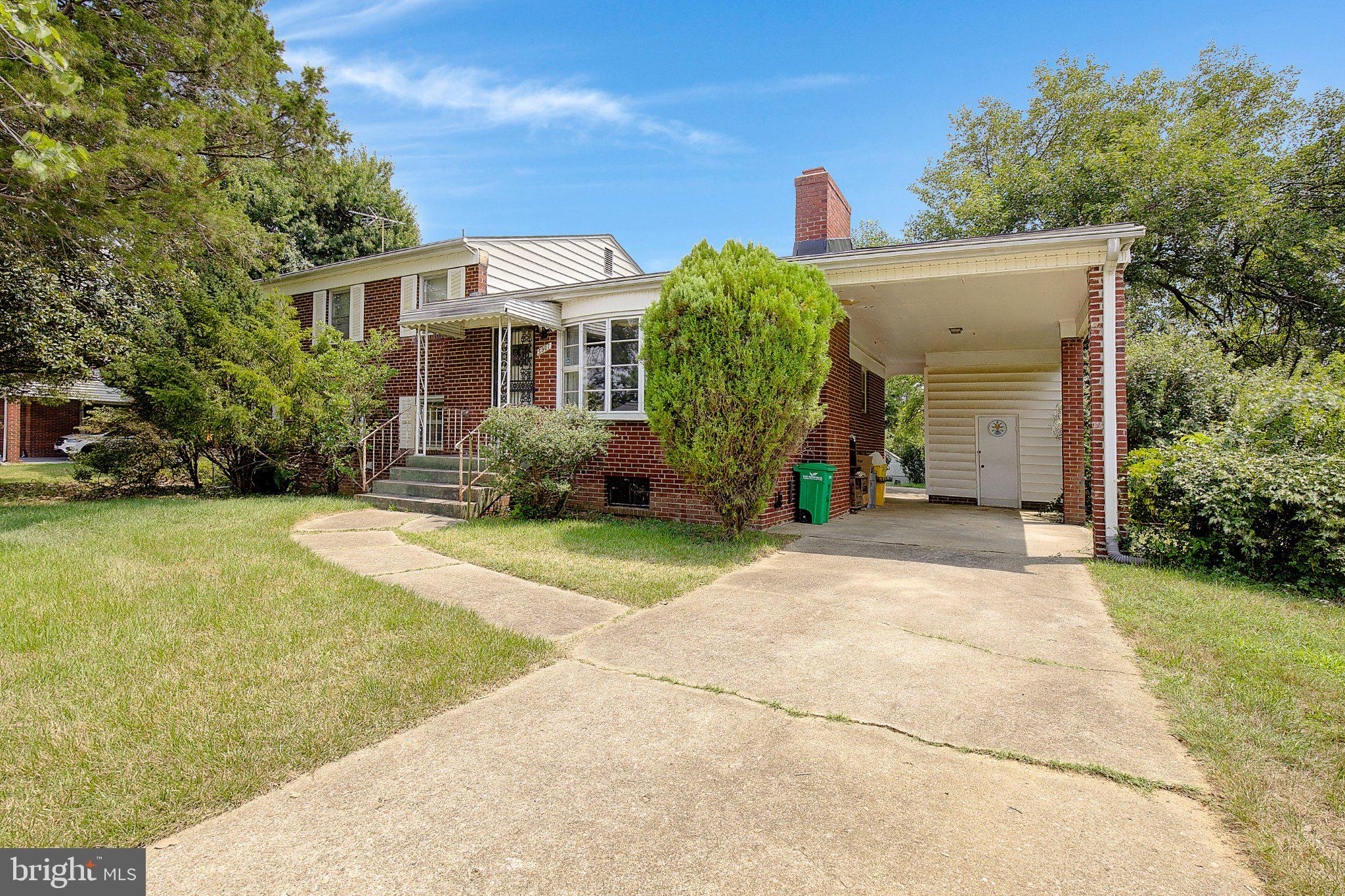 DORCHESTER ESTATES - Residential