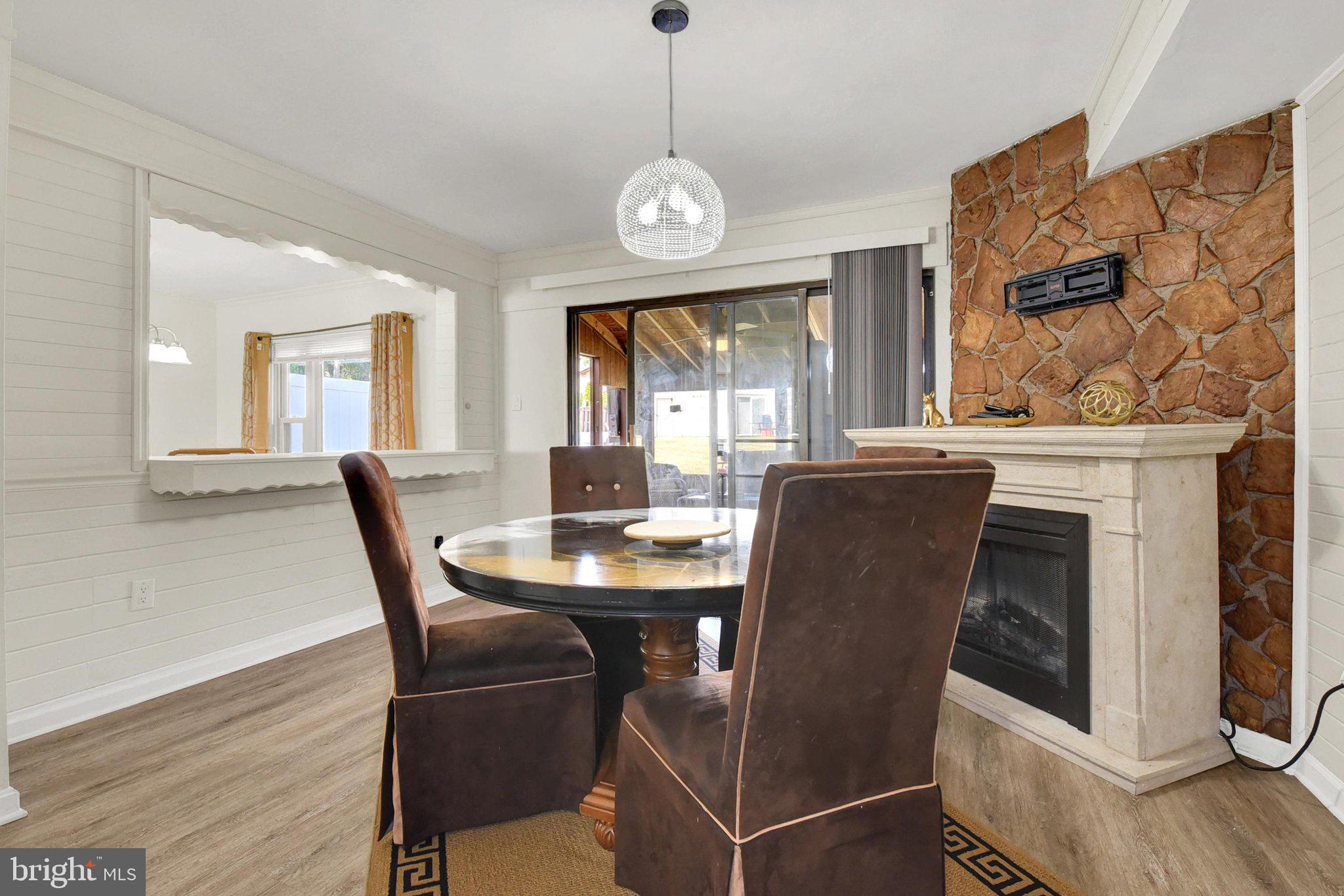 PAXTON CROSSING - Residential
