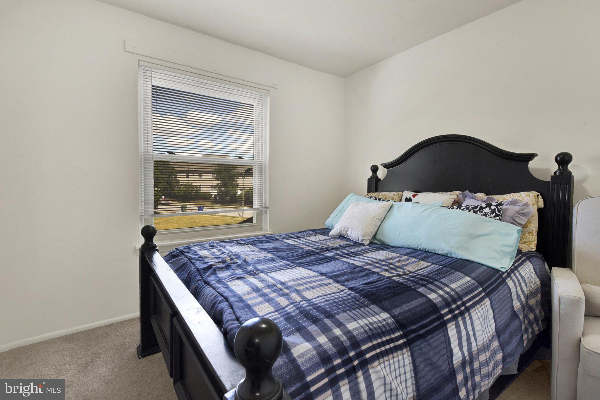 PAXTON CROSSING - Residential