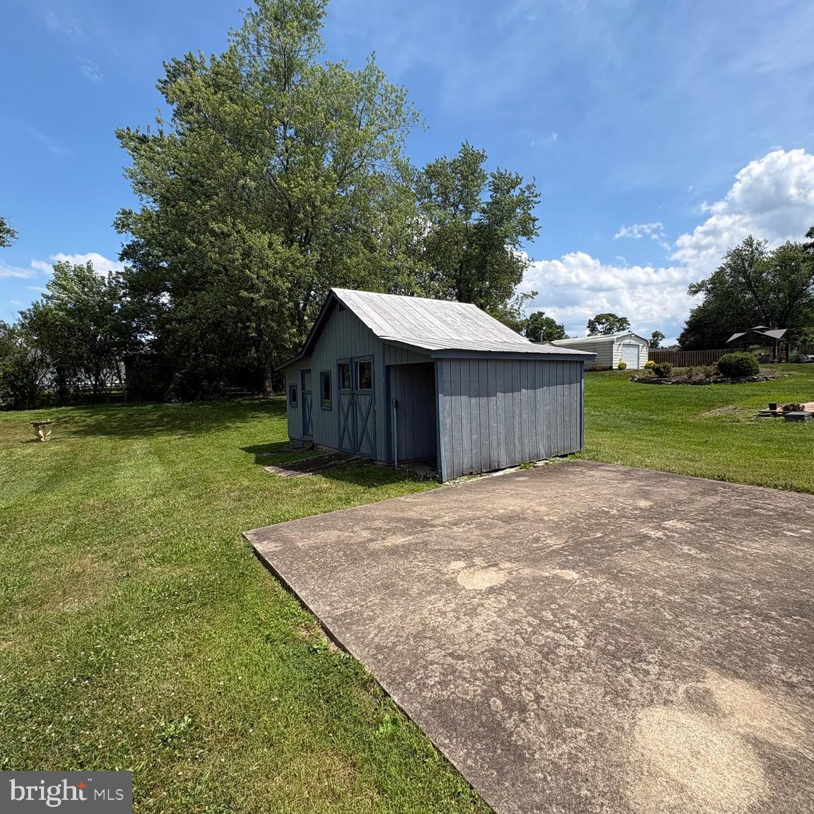 BURNING KNOLLS - Residential