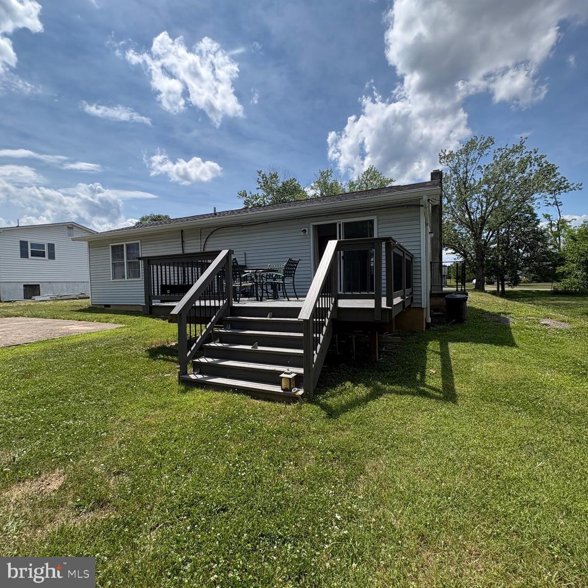 BURNING KNOLLS - Residential