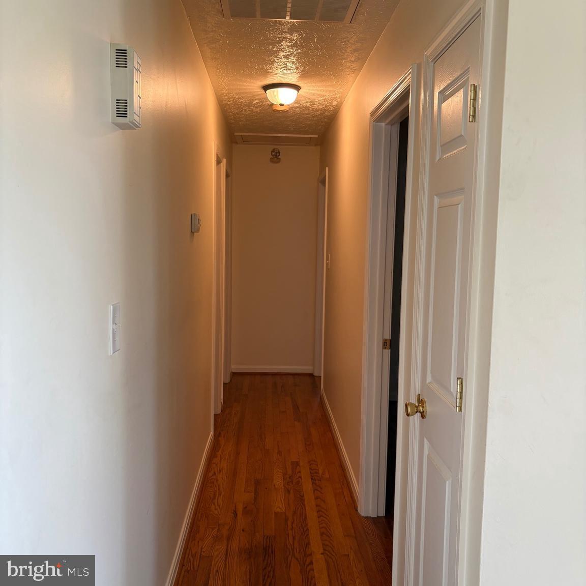 BURNING KNOLLS - Residential