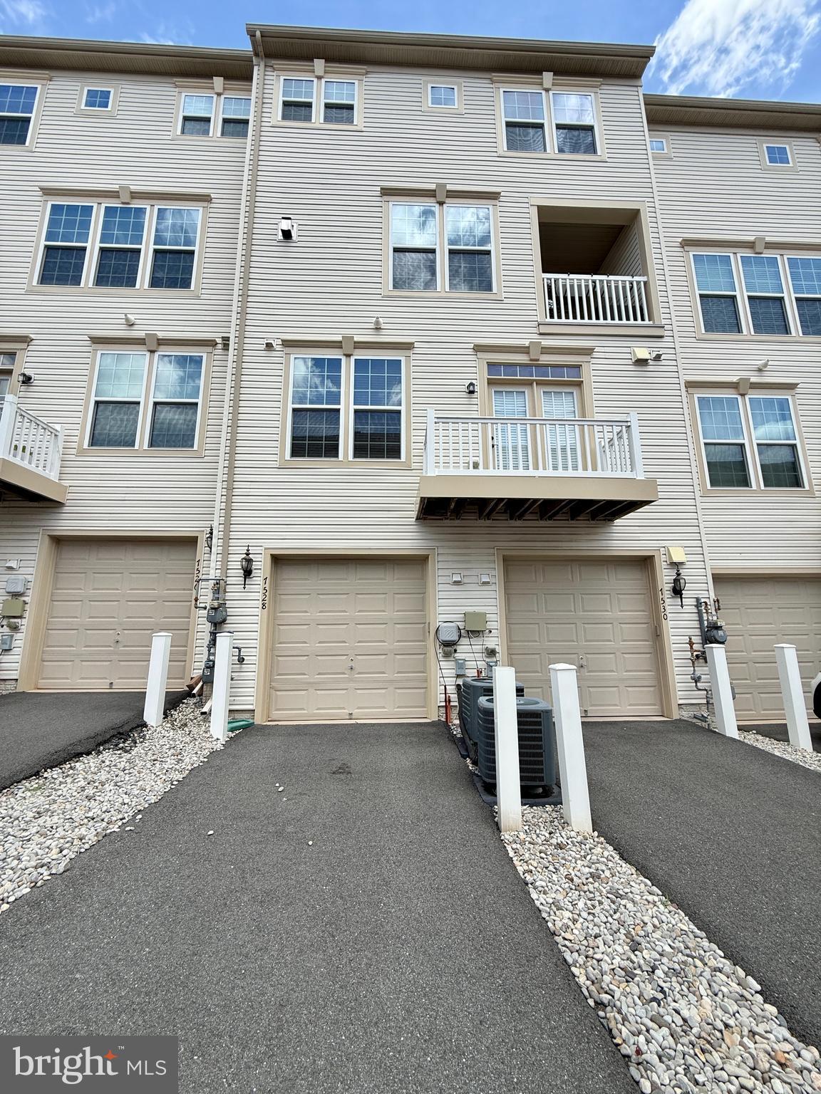 SOMERSET CONDO - Residential