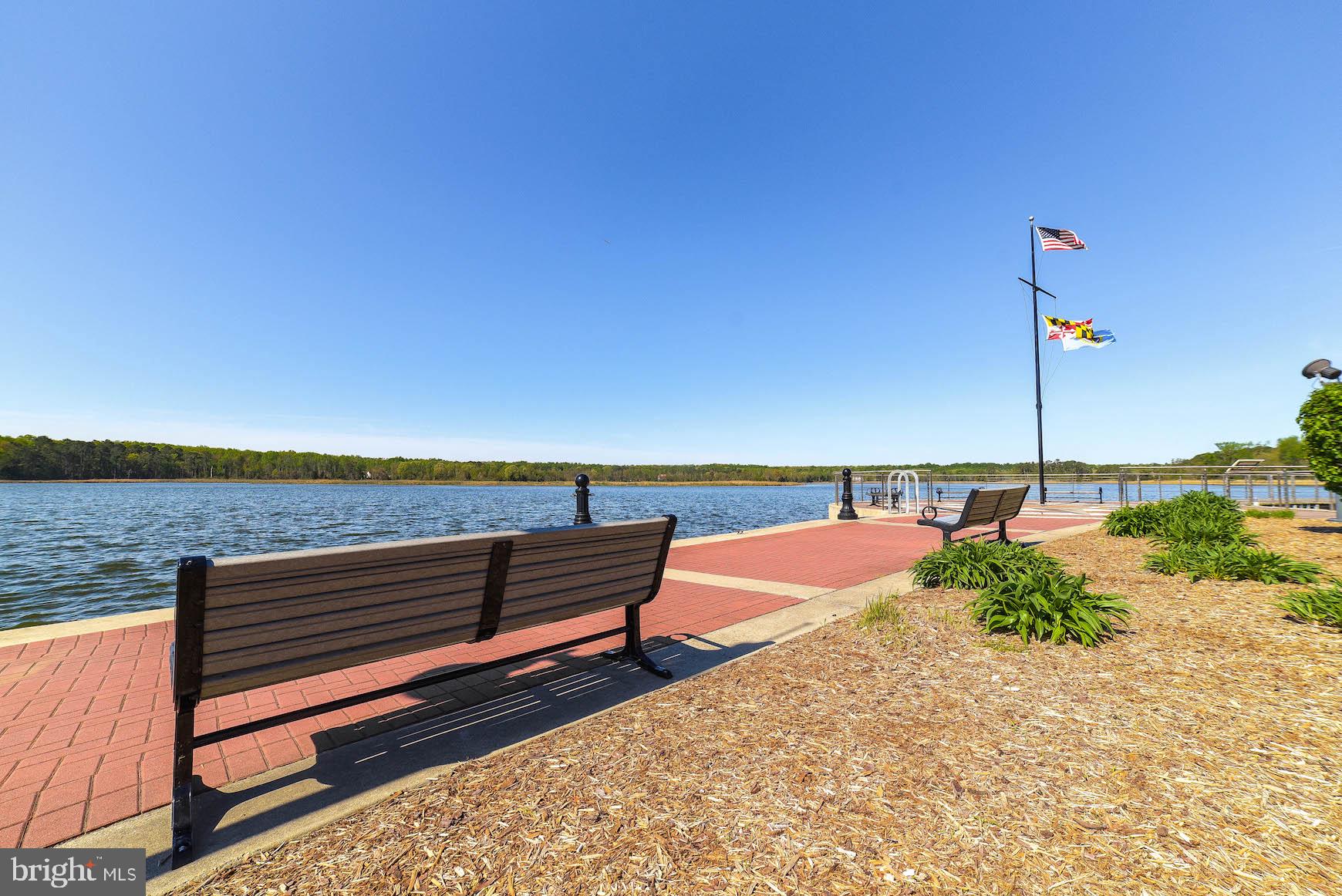 FOXWELL CONDOMINIUMS - Residential Lease