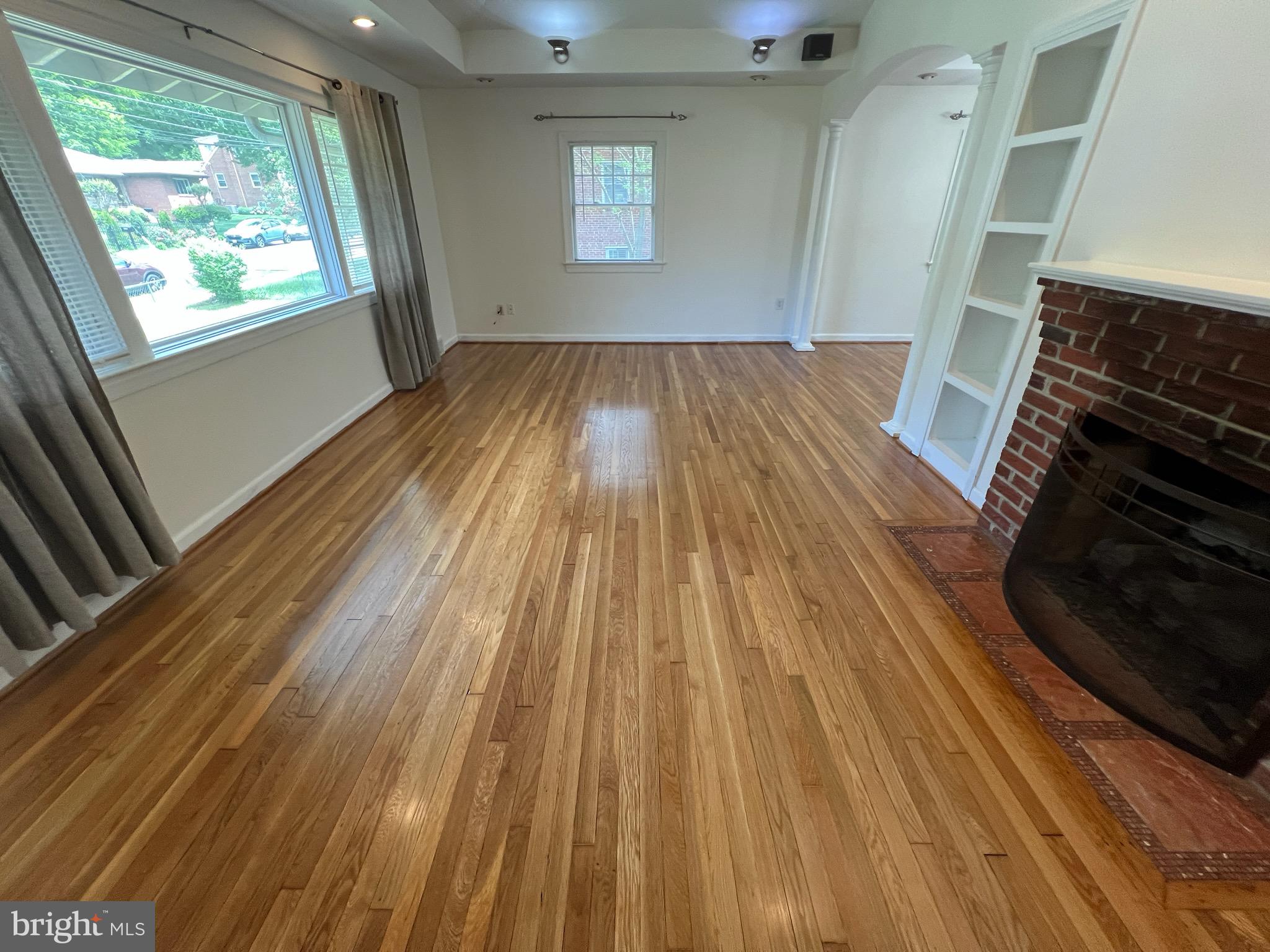 CARROLL KNOLLS - Residential Lease