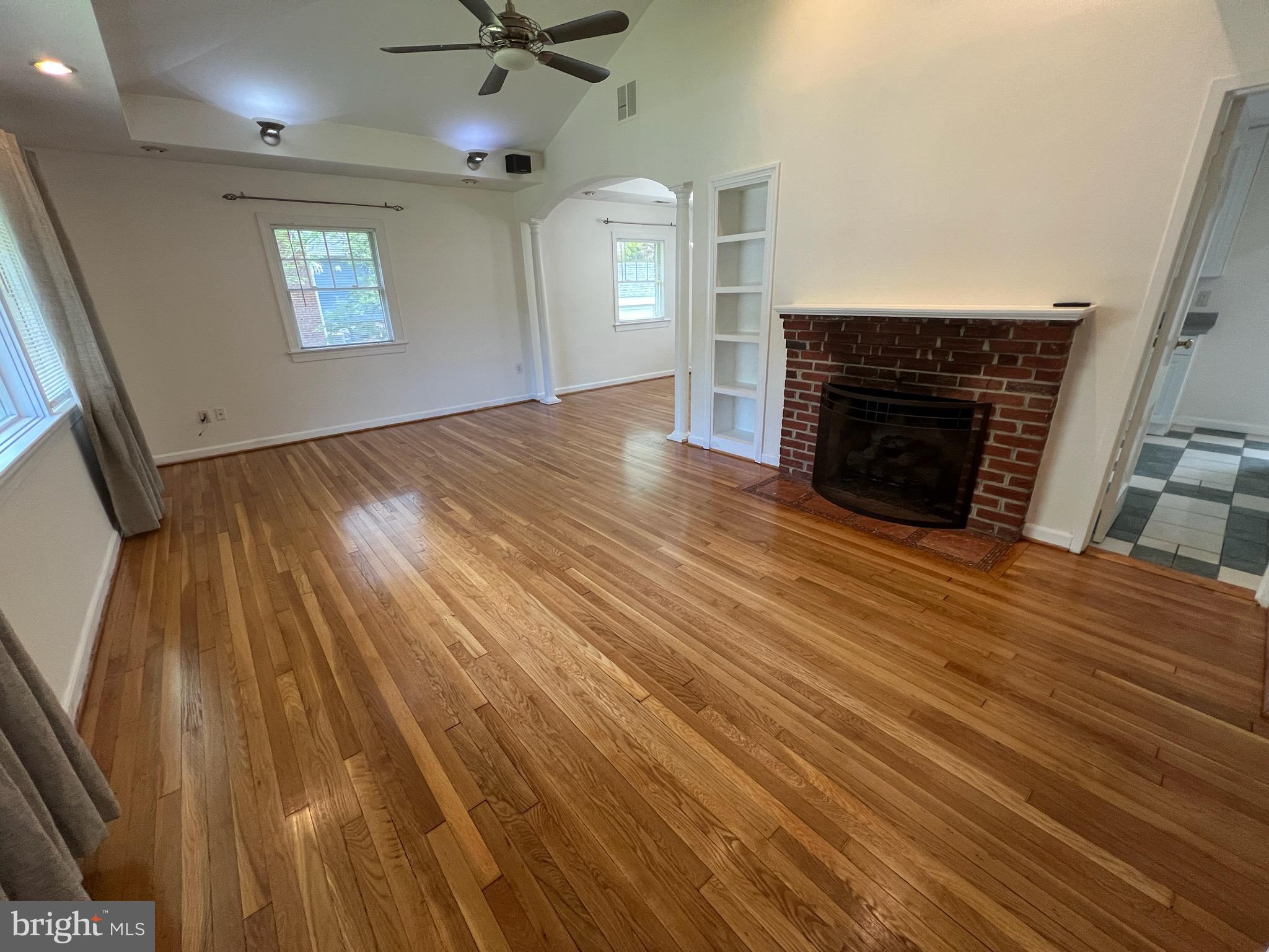 CARROLL KNOLLS - Residential Lease