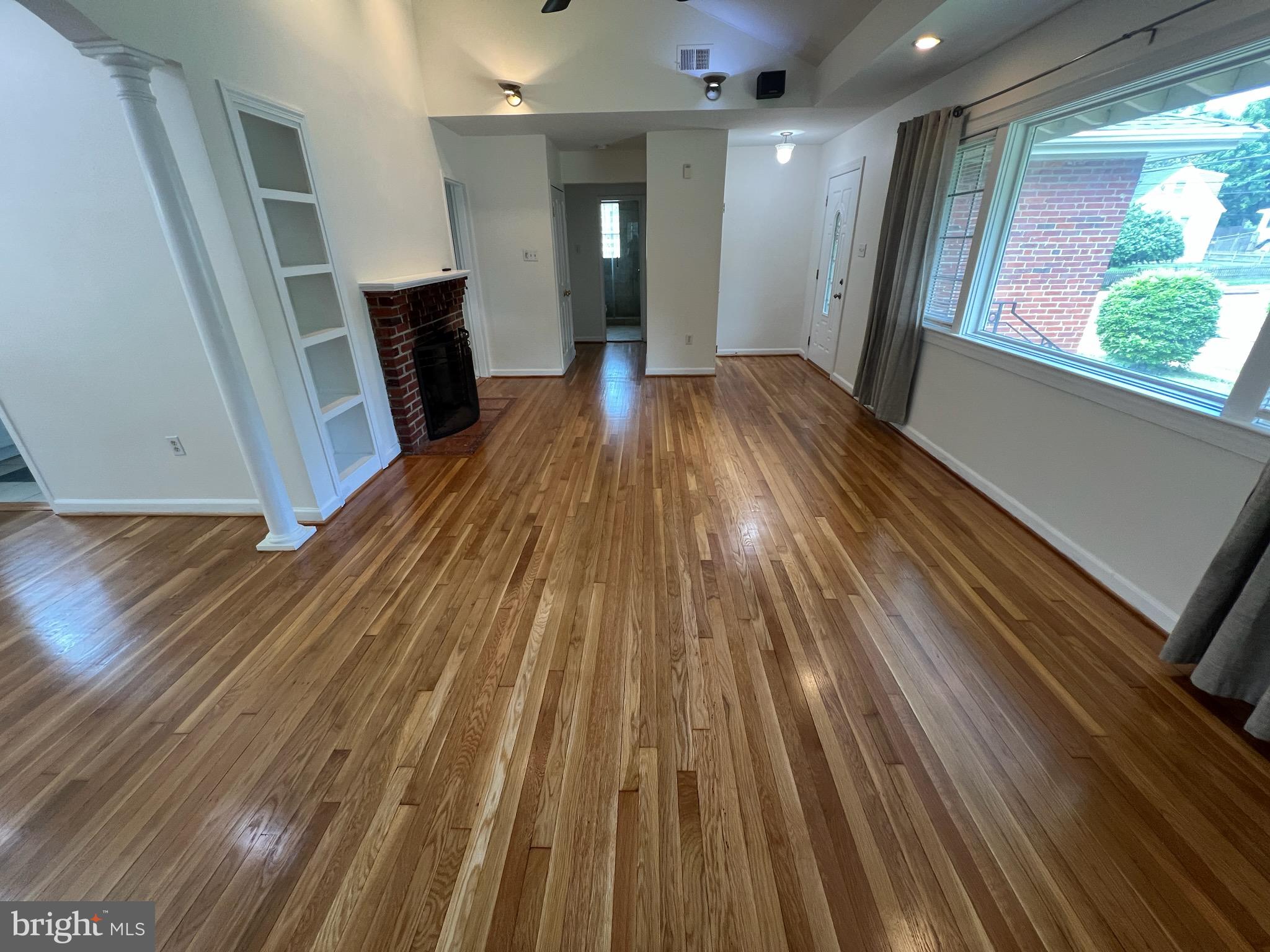 CARROLL KNOLLS - Residential Lease