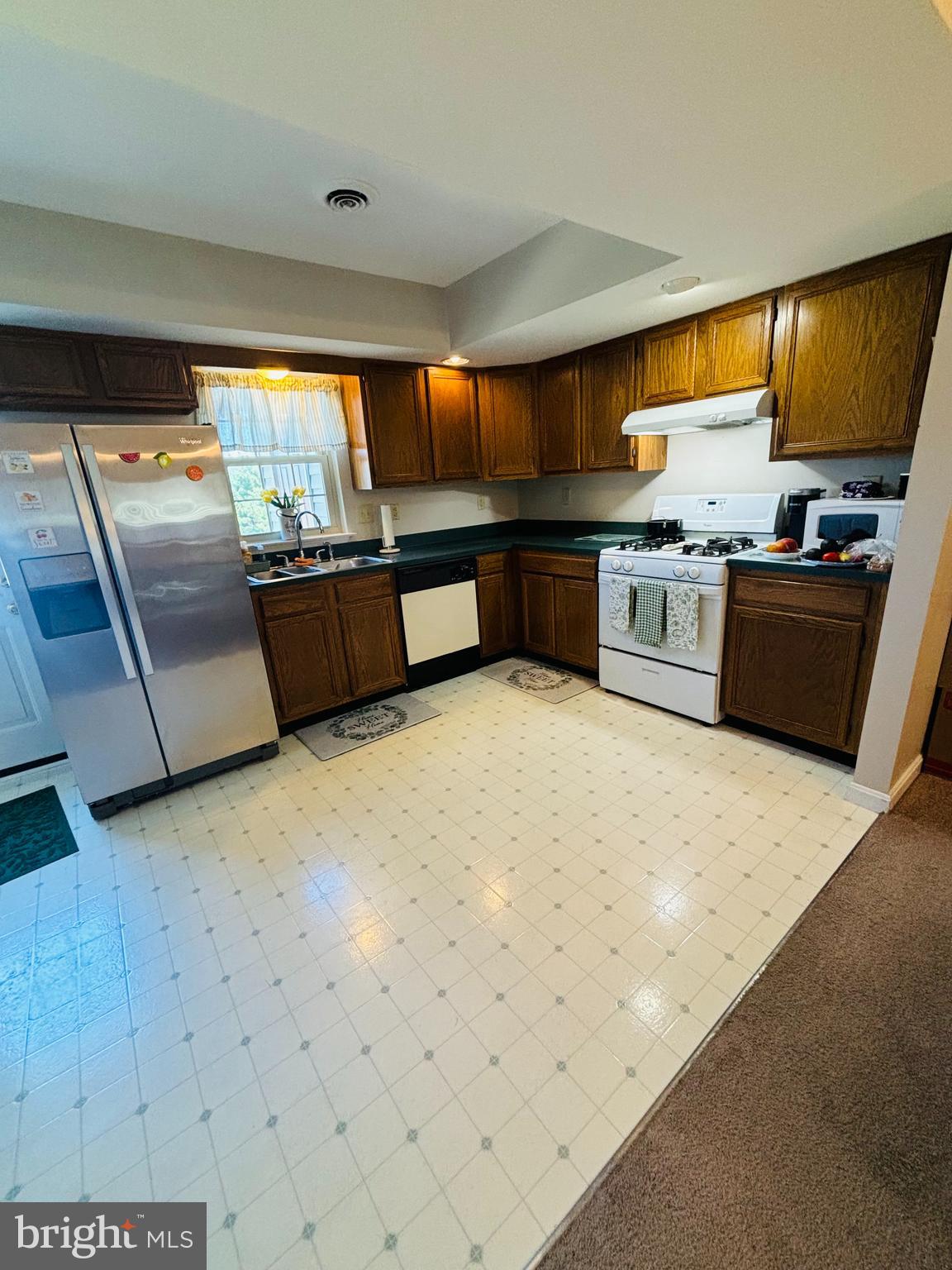 CROWN POINTE - Residential