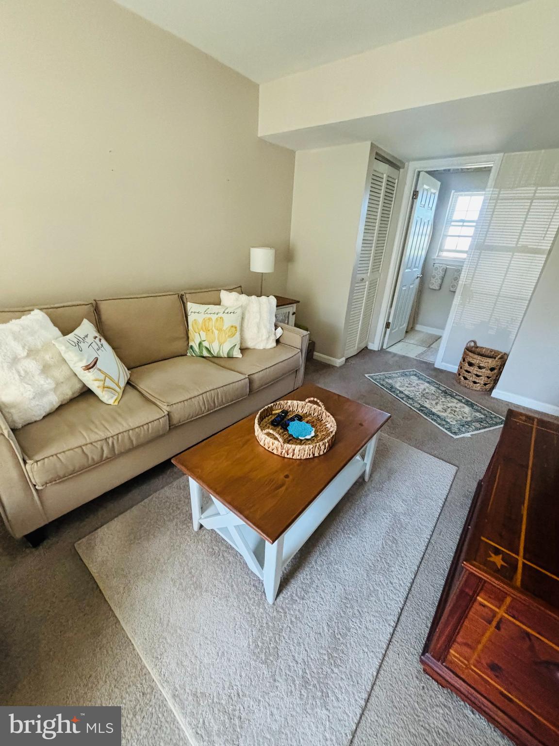CROWN POINTE - Residential