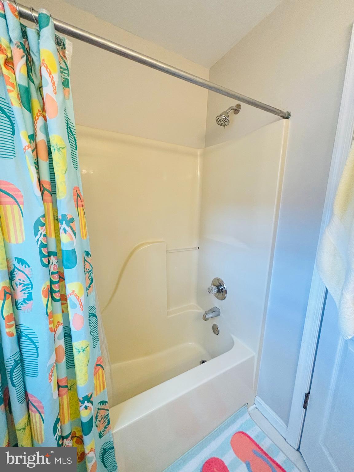 CROWN POINTE - Residential