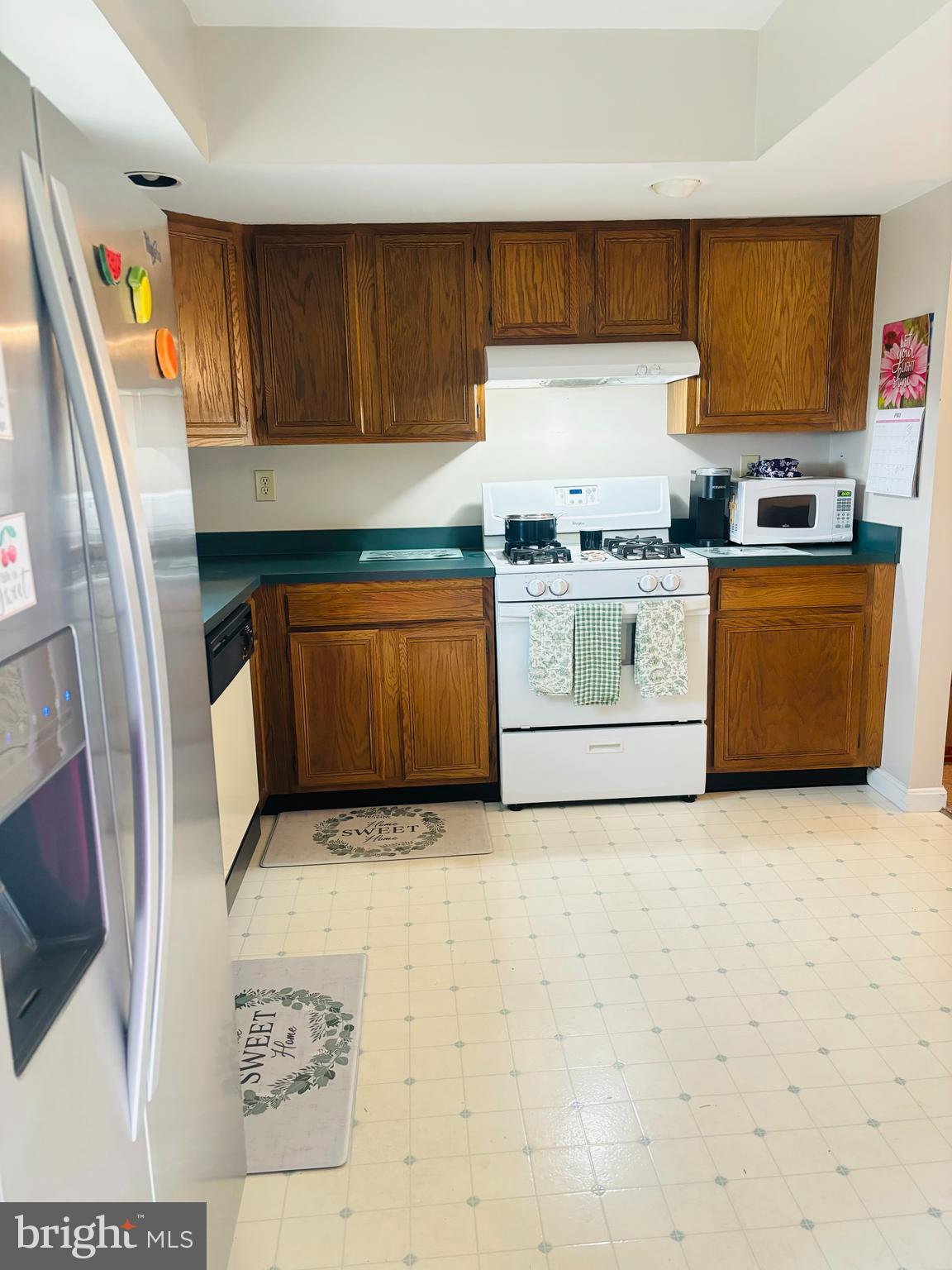 CROWN POINTE - Residential