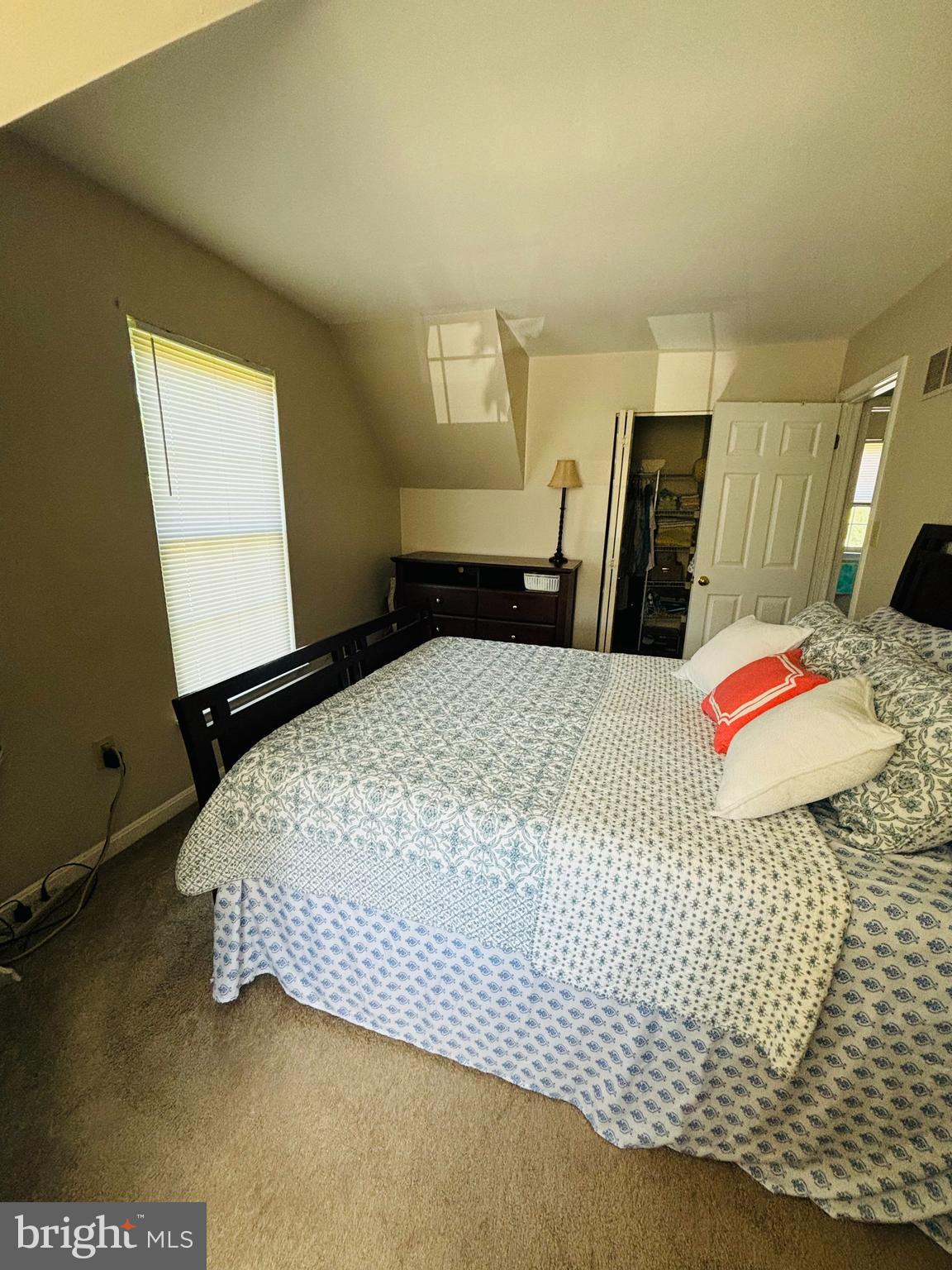 CROWN POINTE - Residential