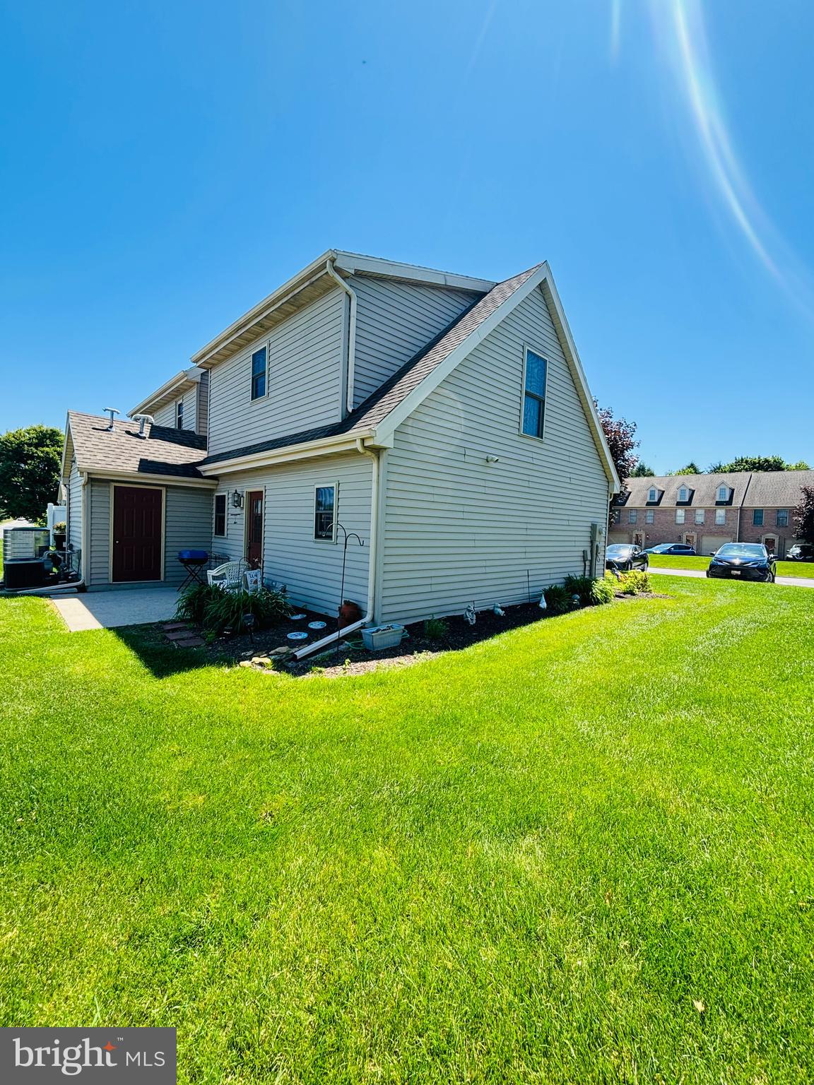 CROWN POINTE - Residential