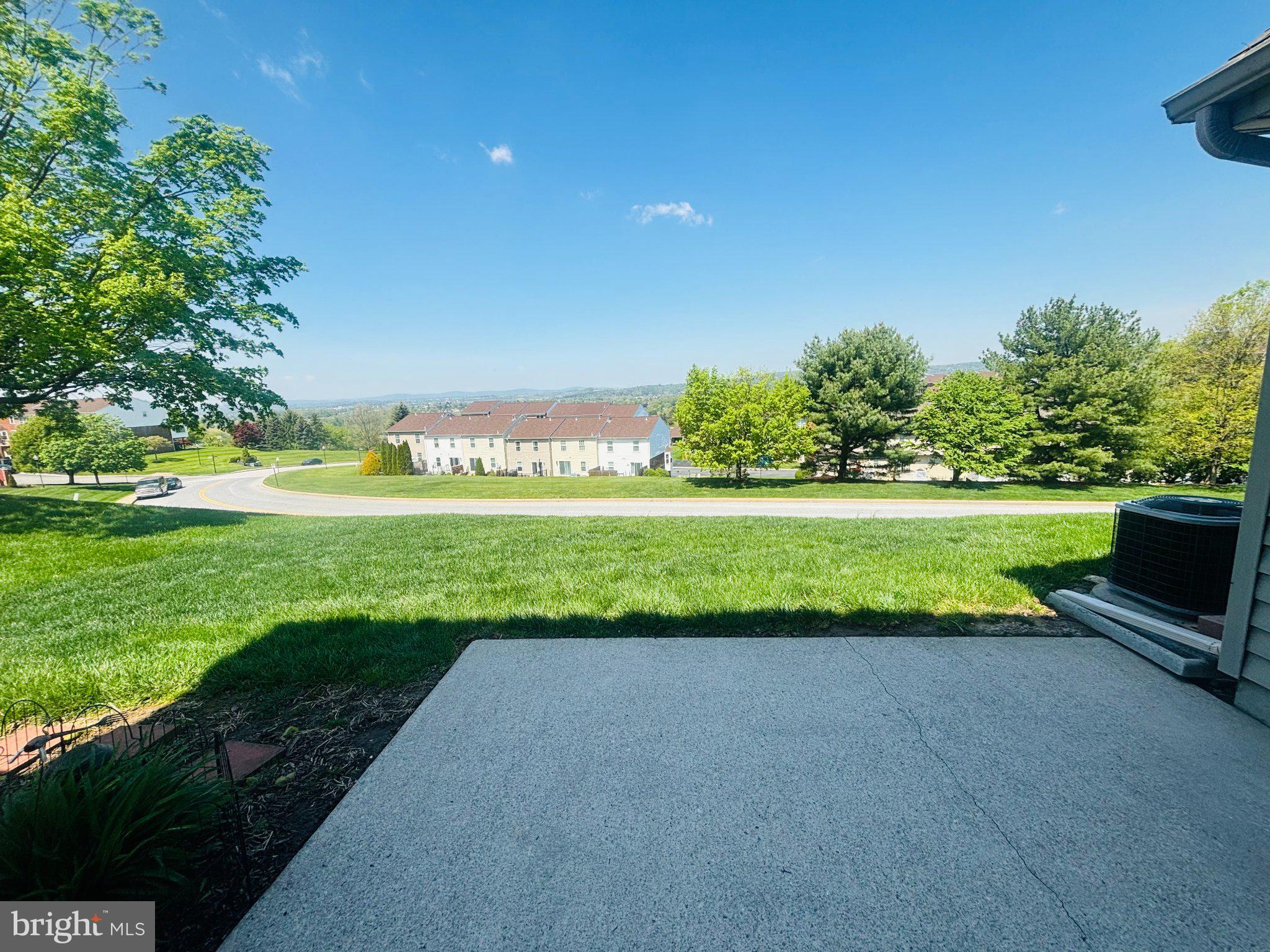 CROWN POINTE - Residential