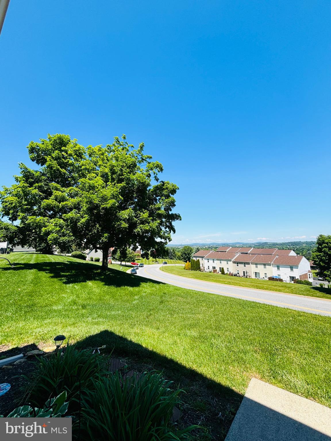 CROWN POINTE - Residential