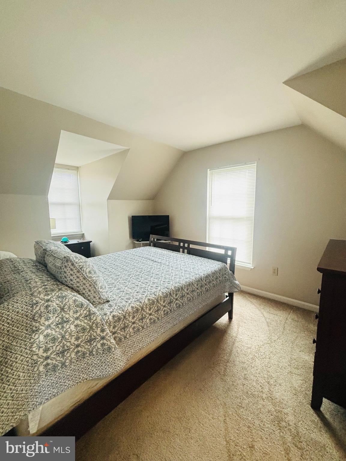 CROWN POINTE - Residential