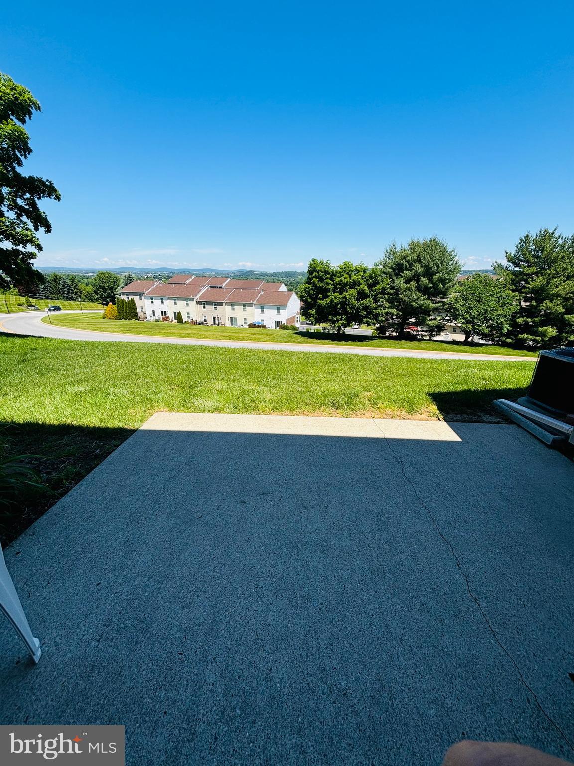 CROWN POINTE - Residential