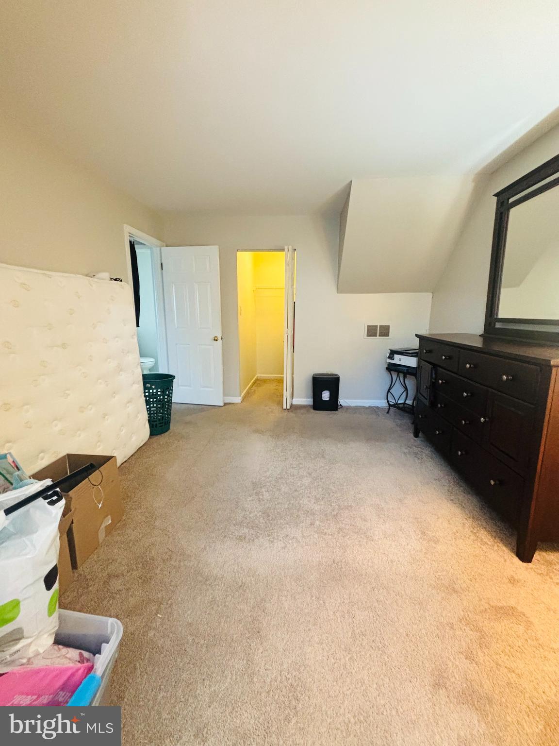 CROWN POINTE - Residential