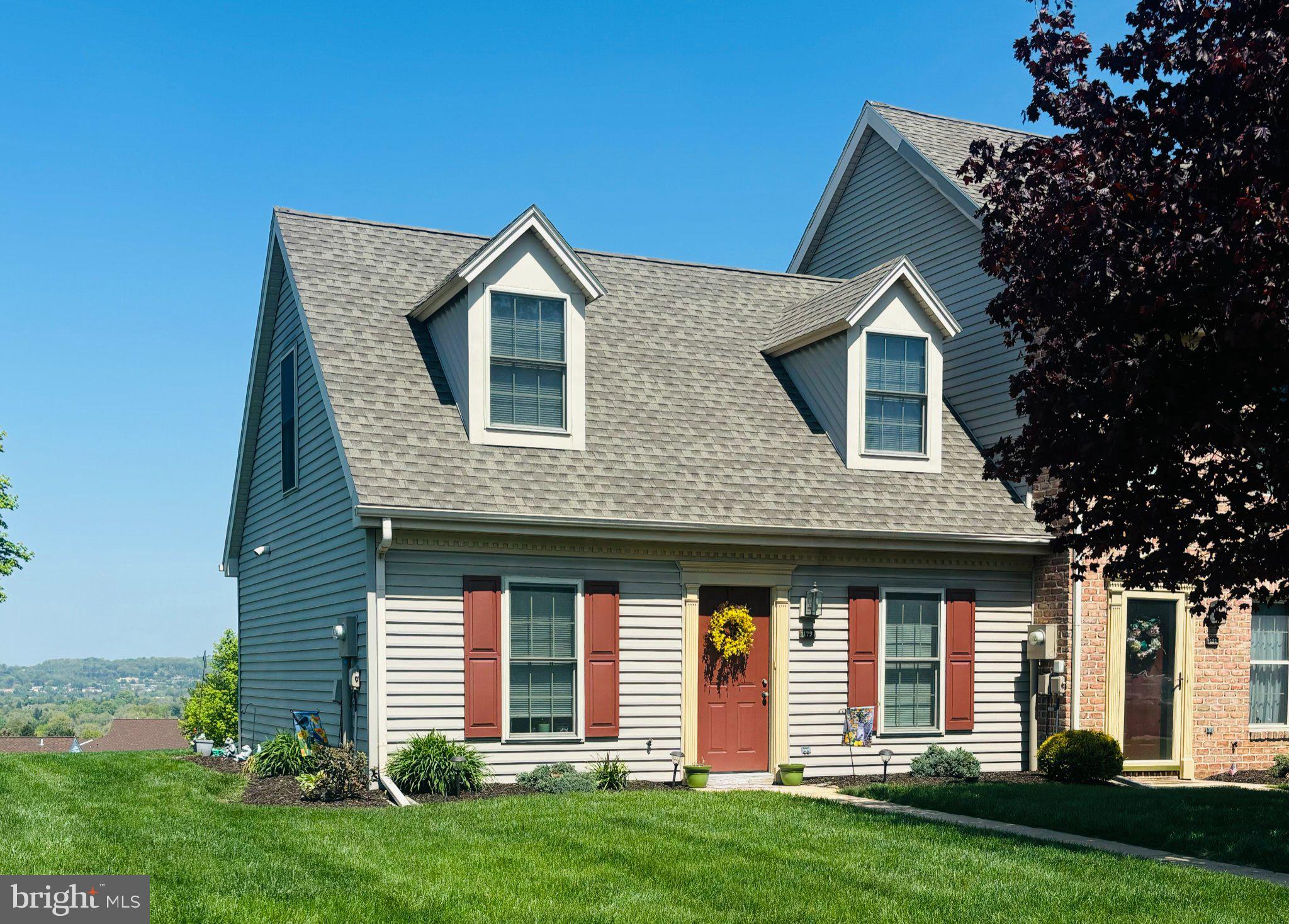 CROWN POINTE - Residential