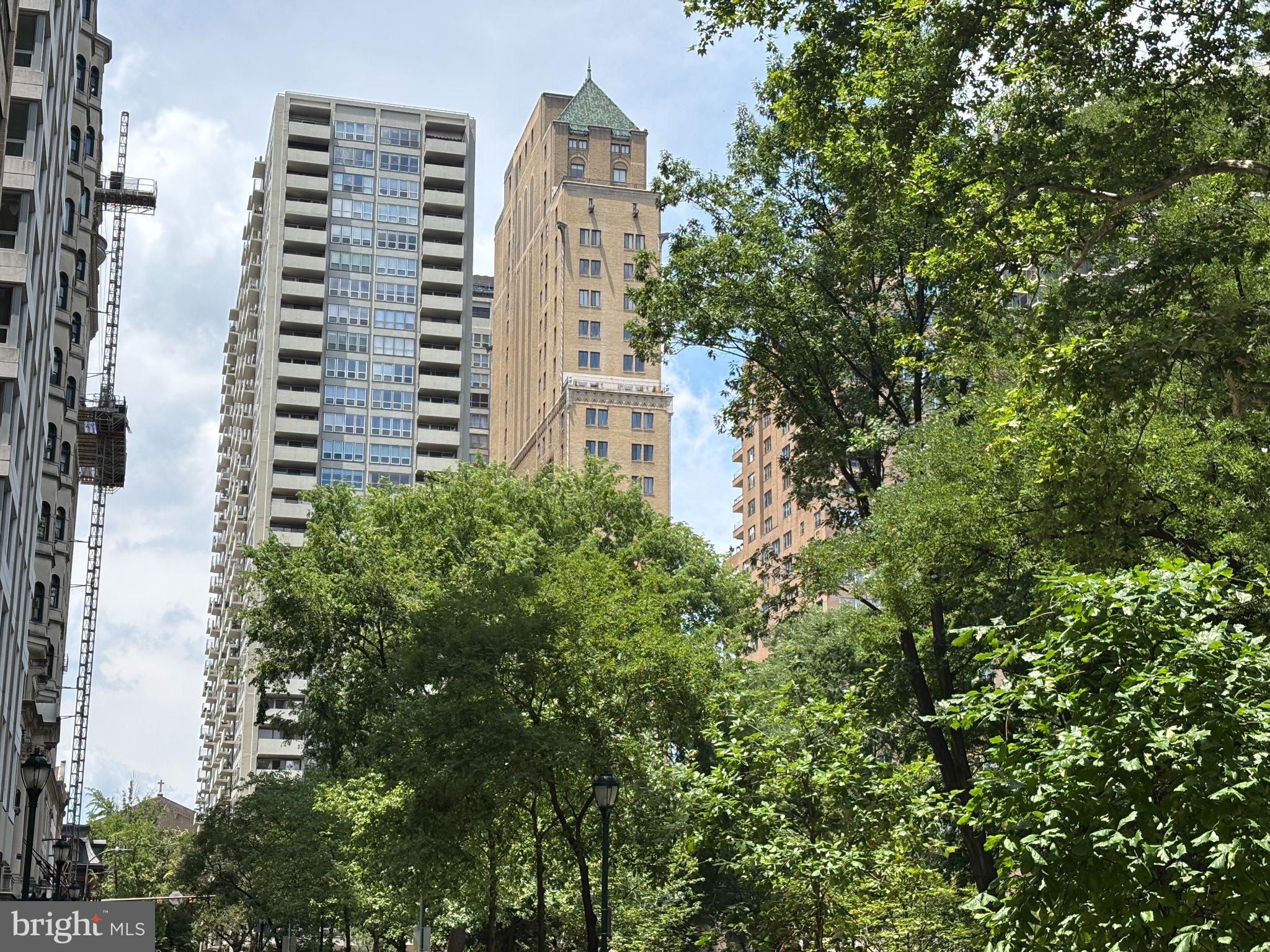 RITTENHOUSE SQUARE - Residential