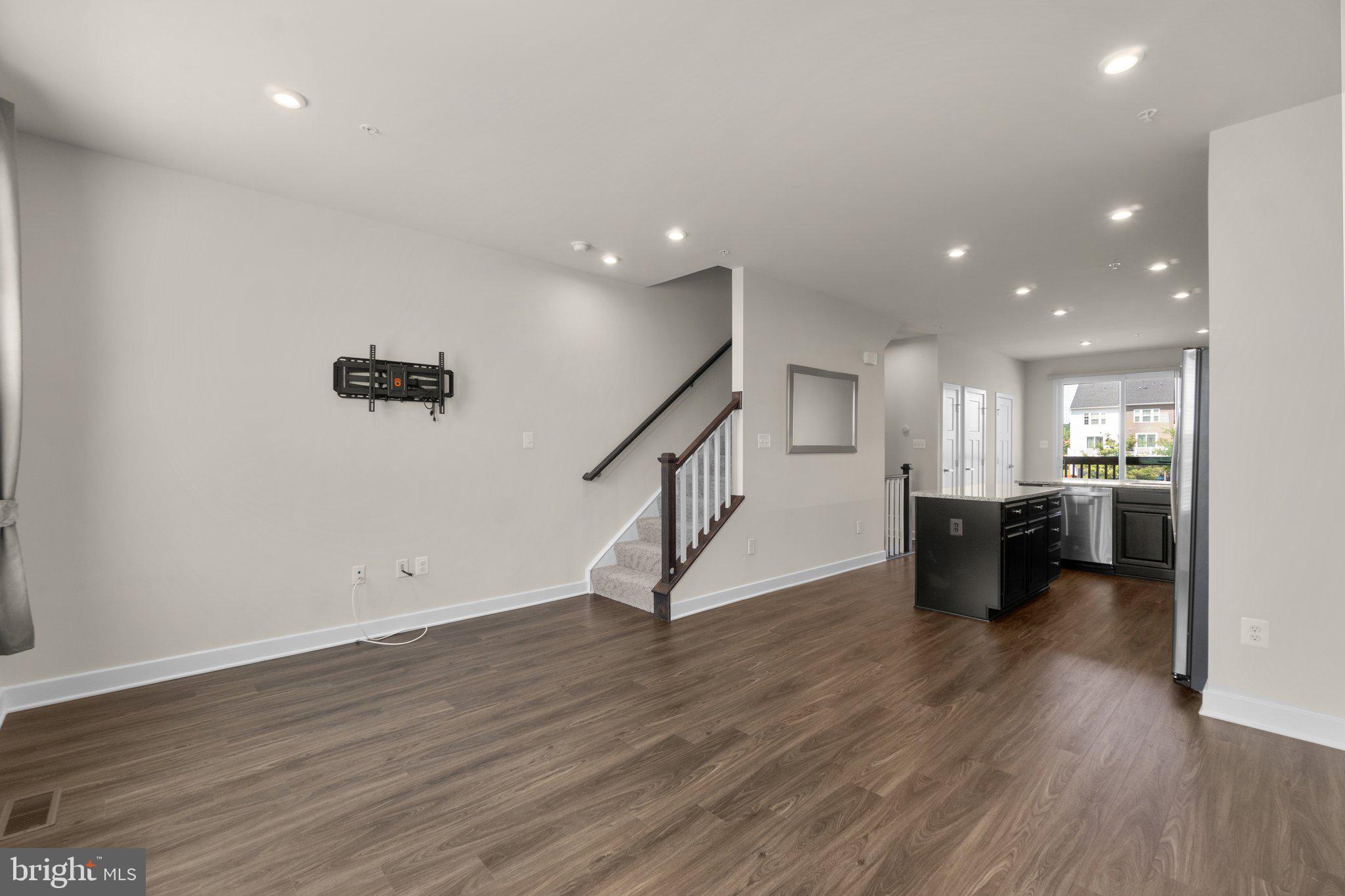 BALLENGER RUN - Residential