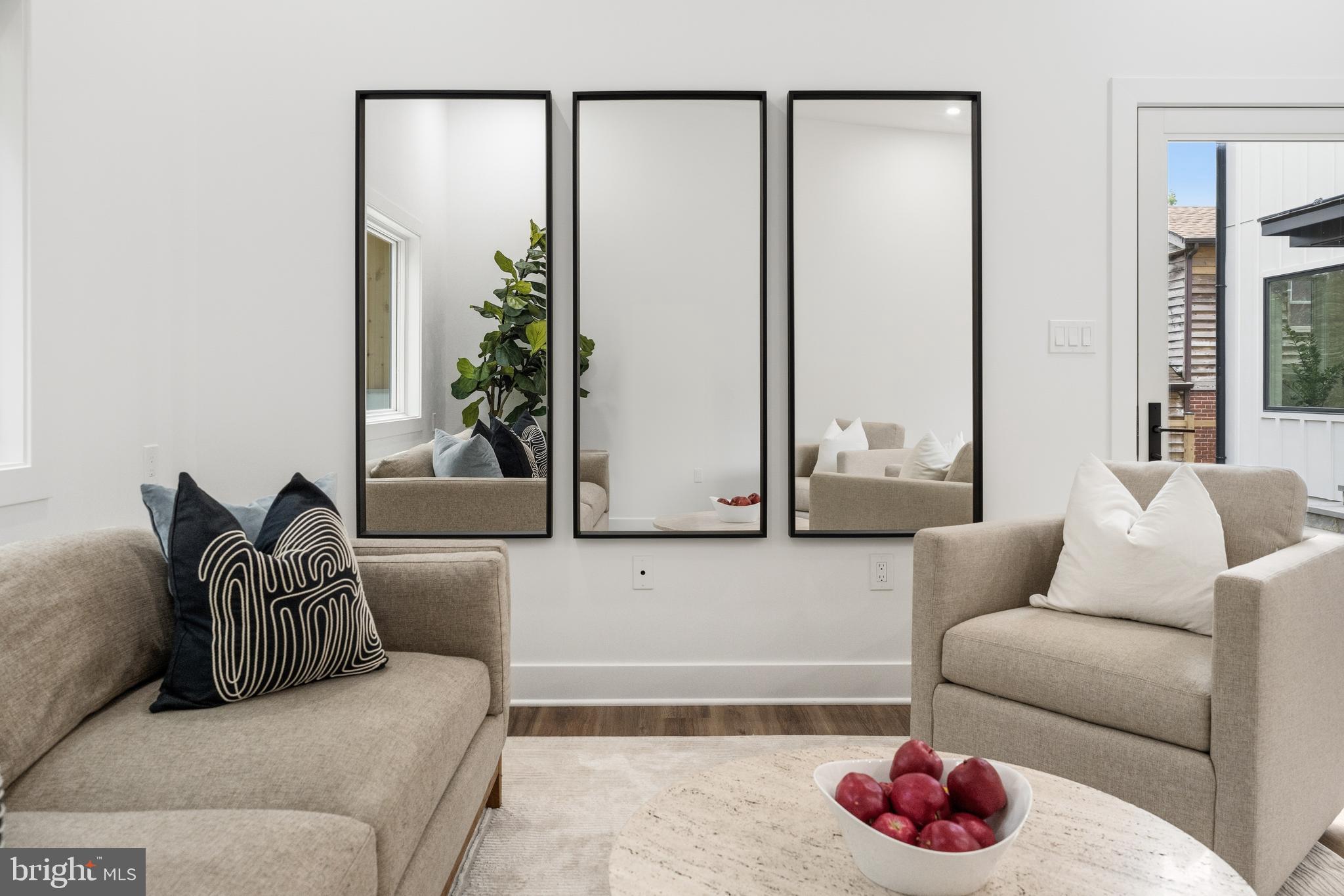 ROCKCREST - Residential