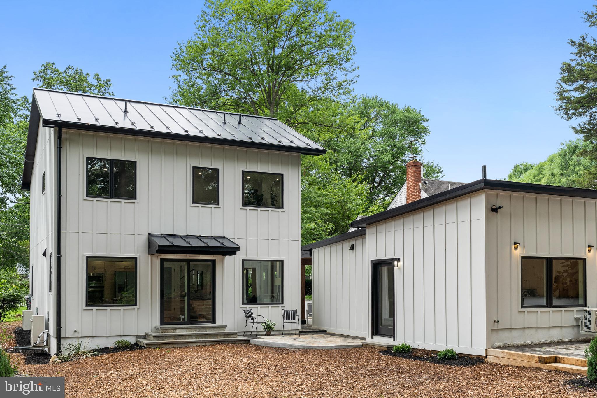 ROCKCREST - Residential