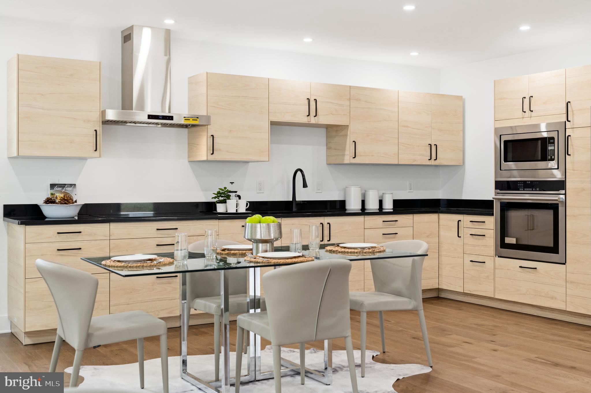 ROCKCREST - Residential
