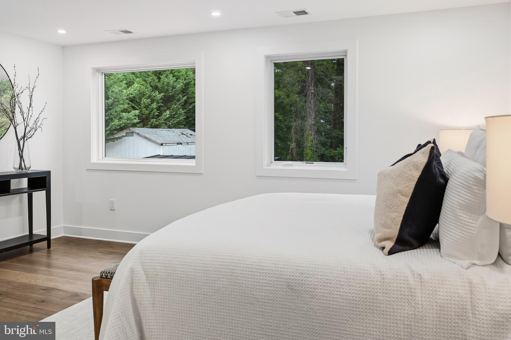 ROCKCREST - Residential